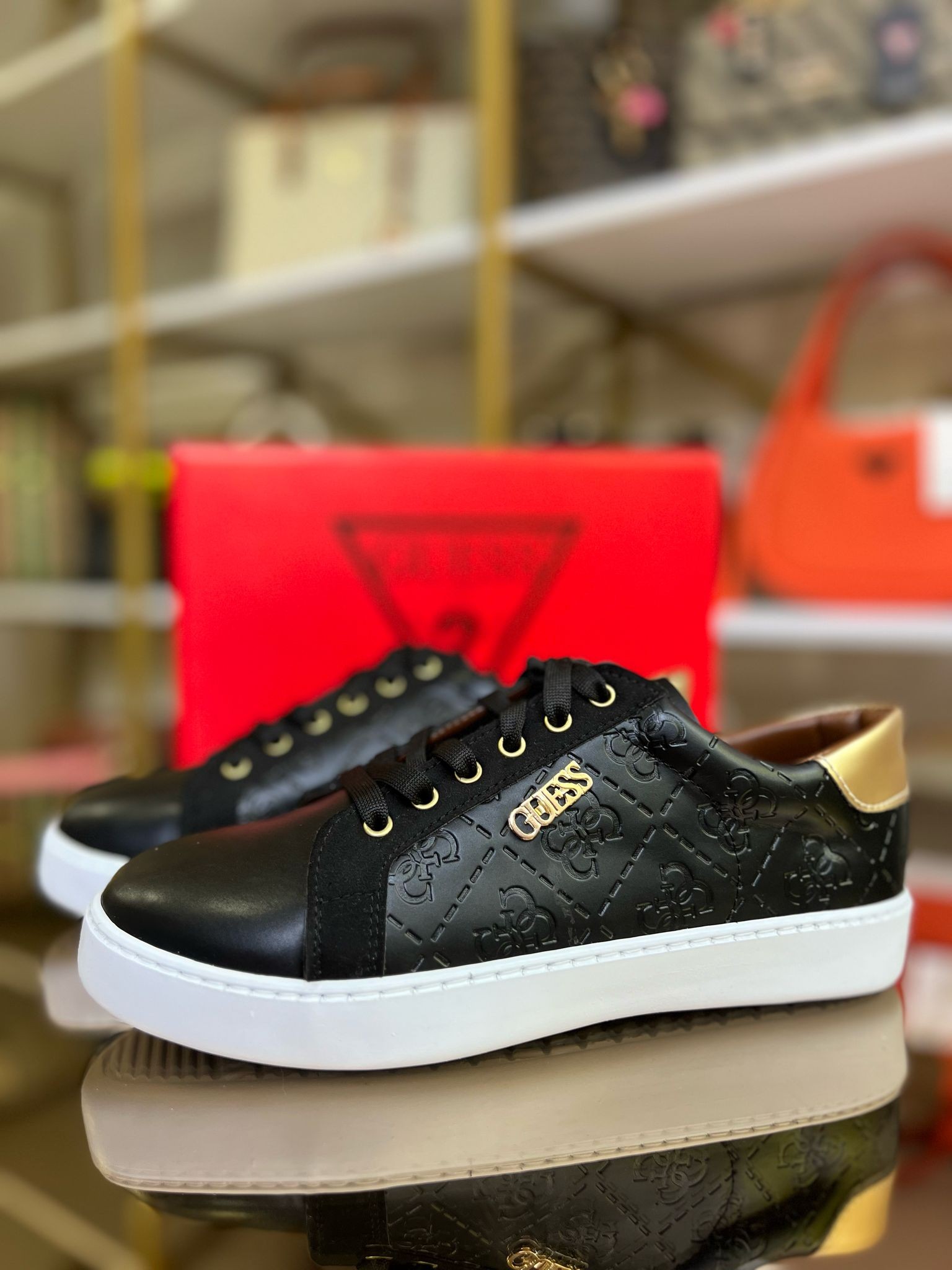 Gs -  sneaker model [ 39 numara ]