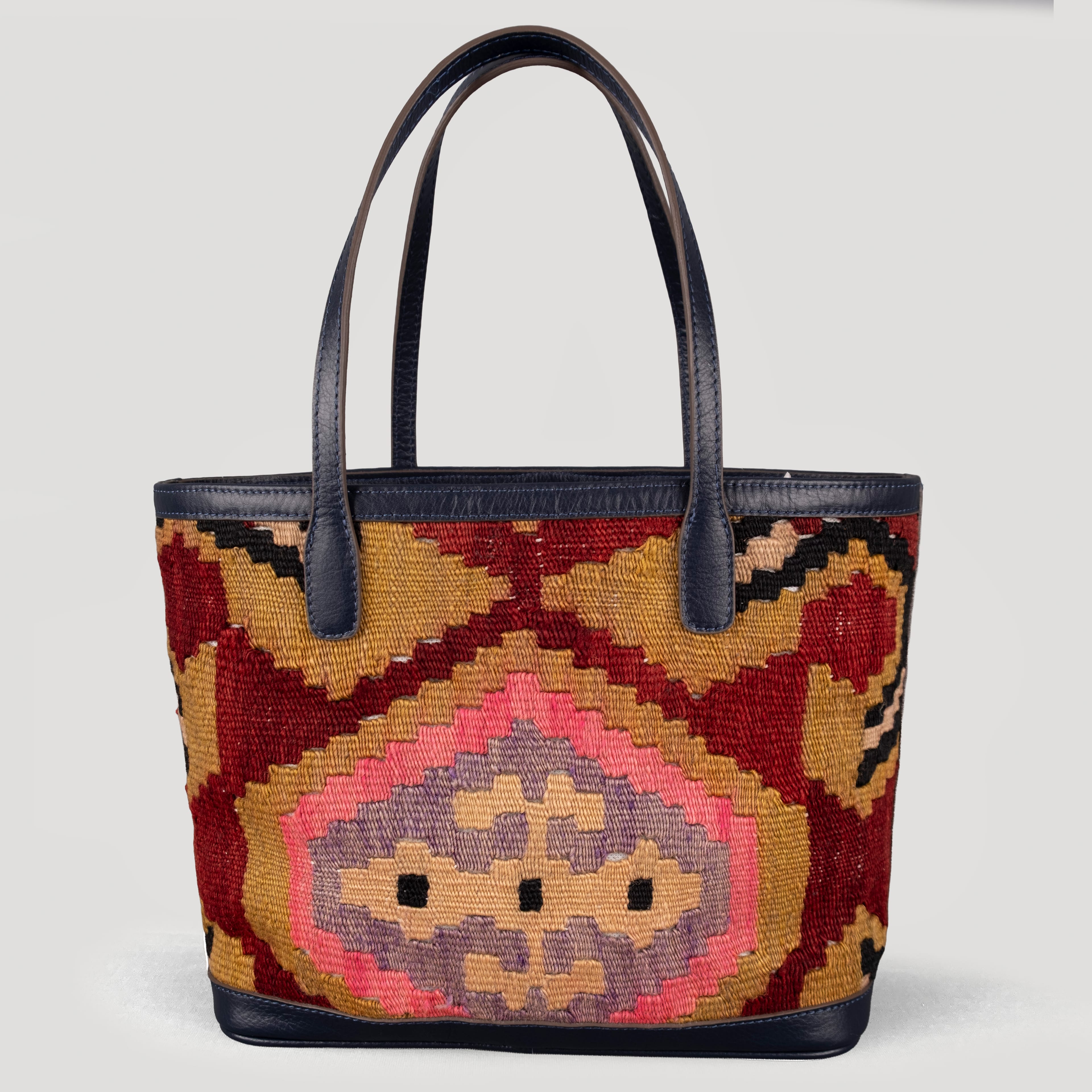 Gonca TheNonaStore Tote Çanta, El Yapımı Antika Kilim Boho Çanta Midi