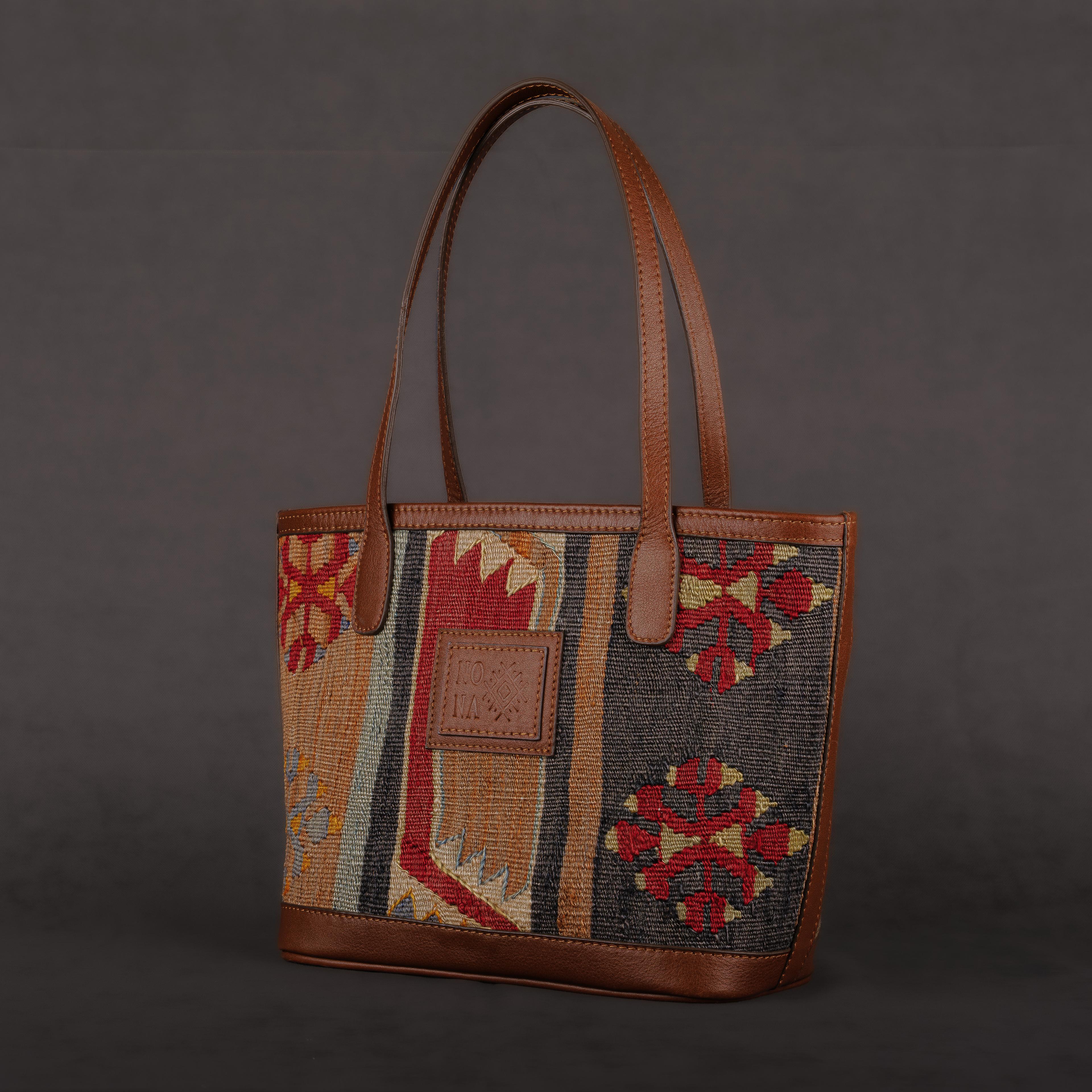 Yaban TheNonaStore Tote Çanta, El Yapımı Antika Kilim Boho Çanta