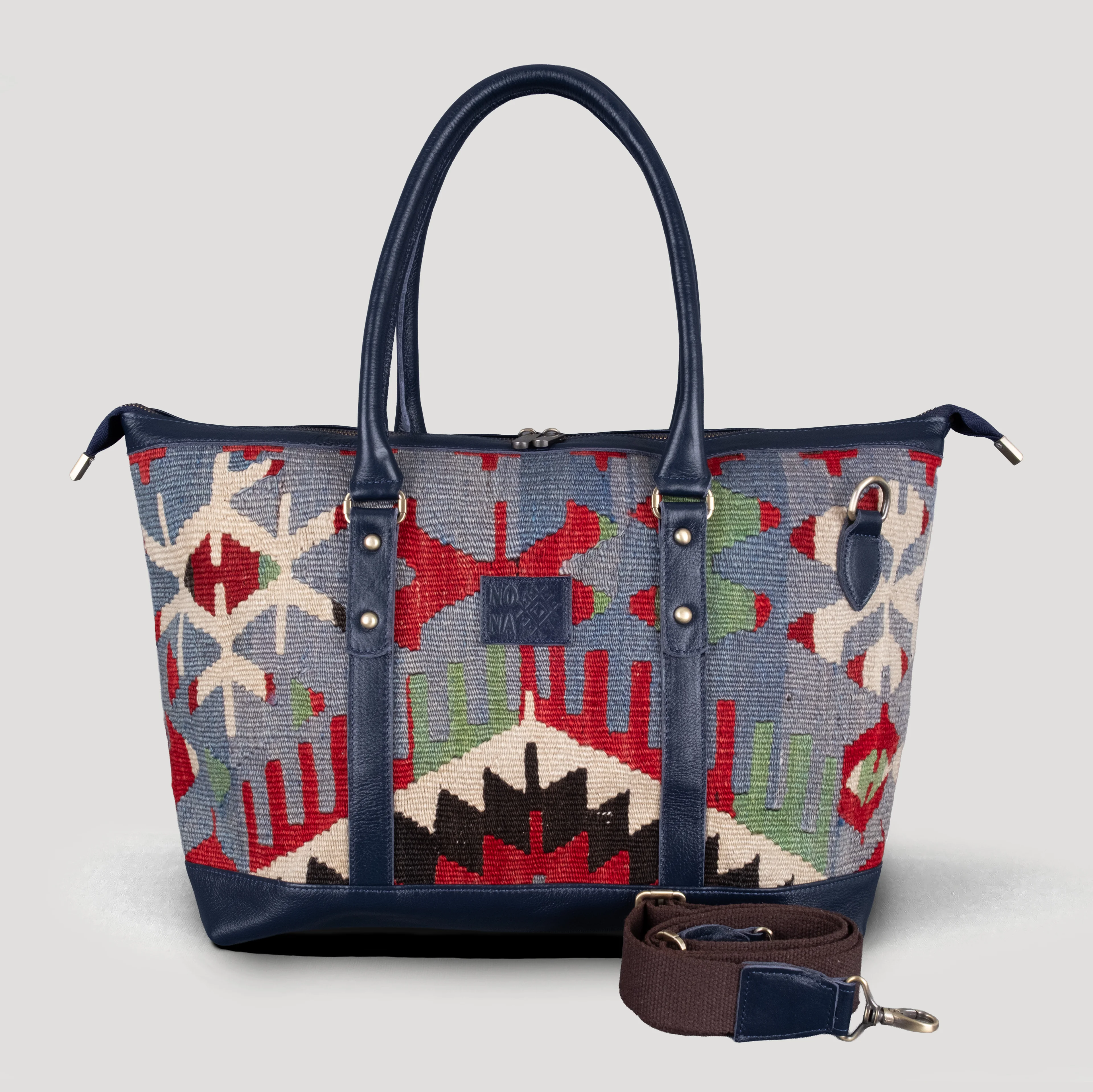 Felicia Uzun Sap Weekender El Yapımı Boho Çanta, Antika Kilim Unisex Duffel Çanta