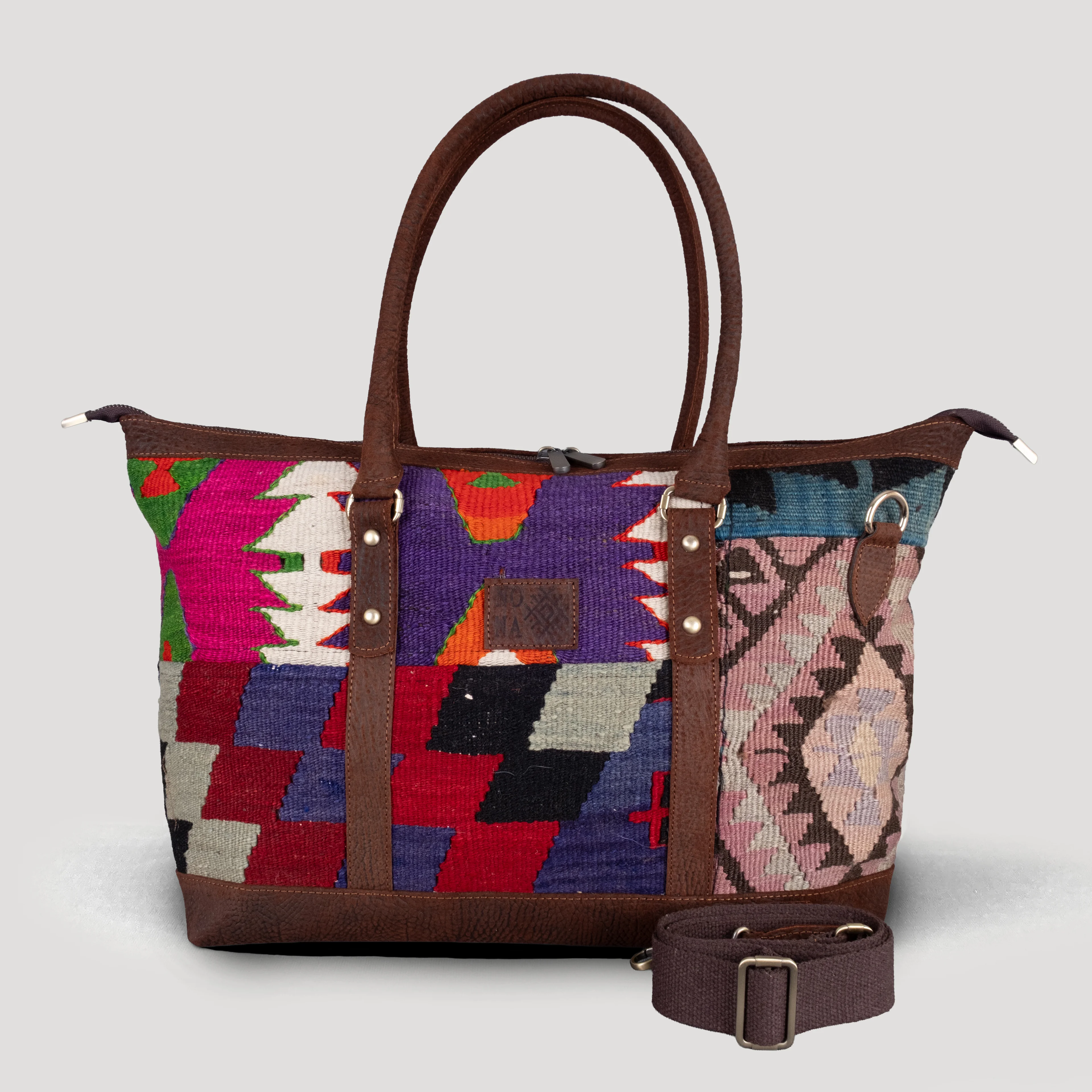 Yama Uzun Sap Weekender El Yapımı Boho Çanta, Antika Kilim Unisex Duffel Çanta