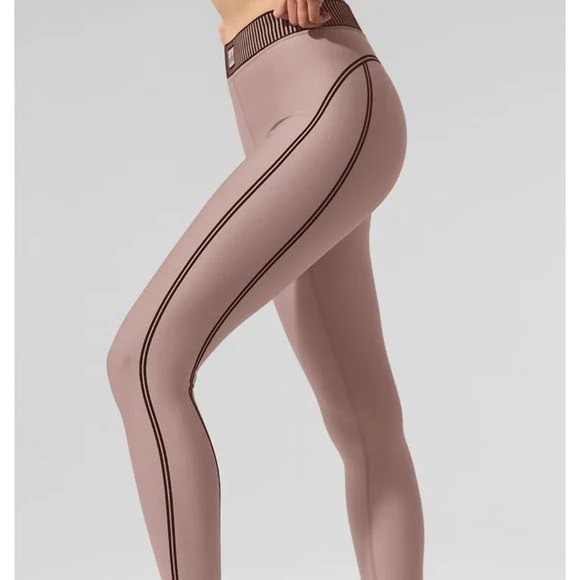 Airlift Line Up Bralet & High-Waist 7/8 Legging - Pembe