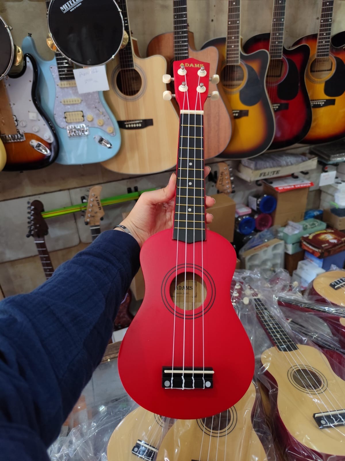 Soprano Ukulele Kırmızı 4 Telli Çocuk Ukulele