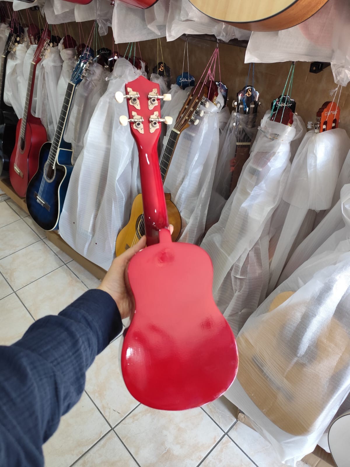 Soprano Ukulele Naturel/Kırmızı 4 Telli Çocuk Ukulele