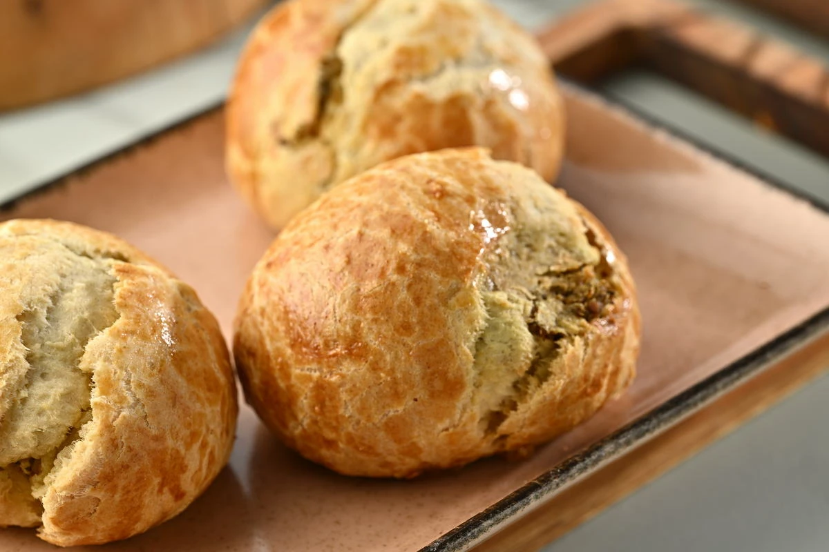 Pesto Beyaz Peynir Scone