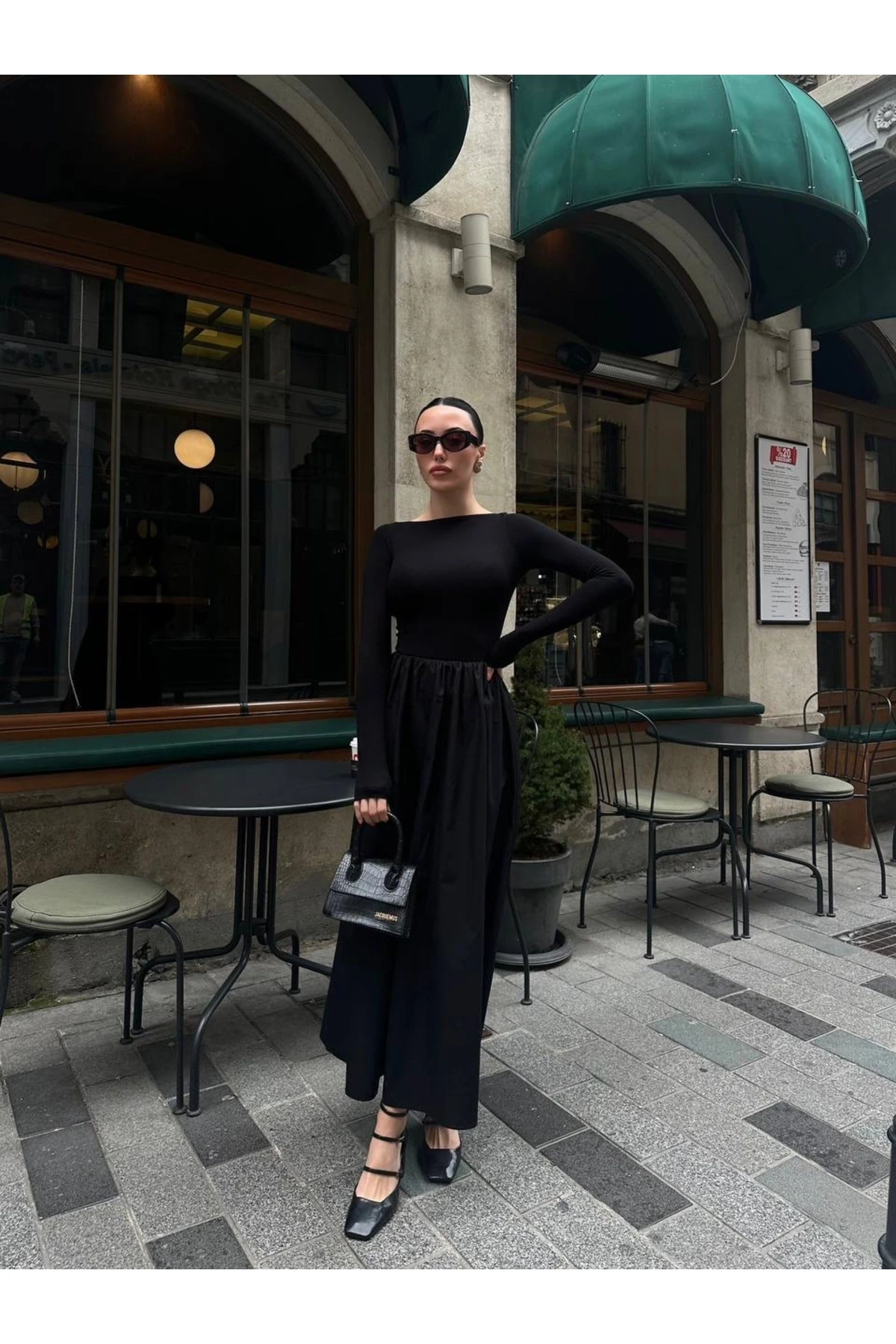 SİYAH BELİ LASTİKLİ UZUN ELBİSE