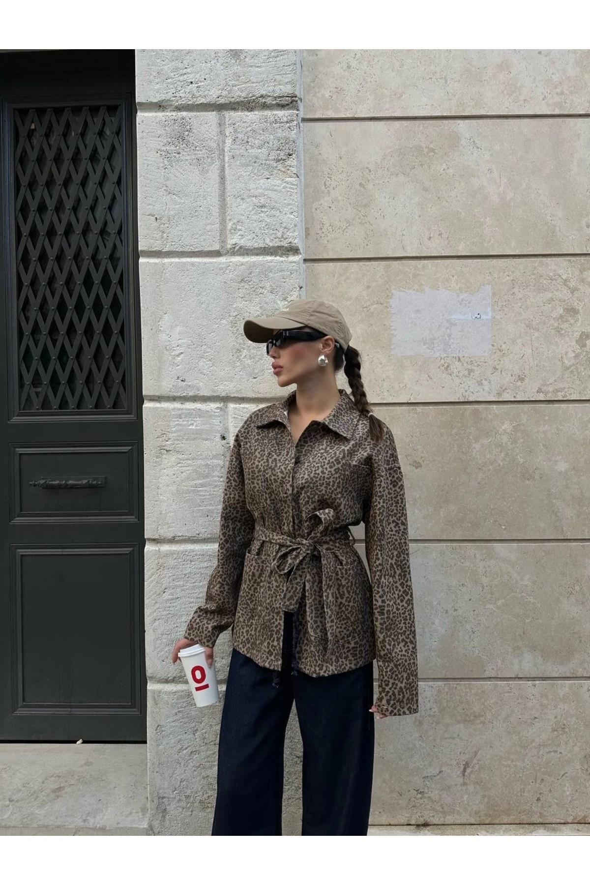 LEOPARLI KUŞAKLI GÖMLEK CEKET