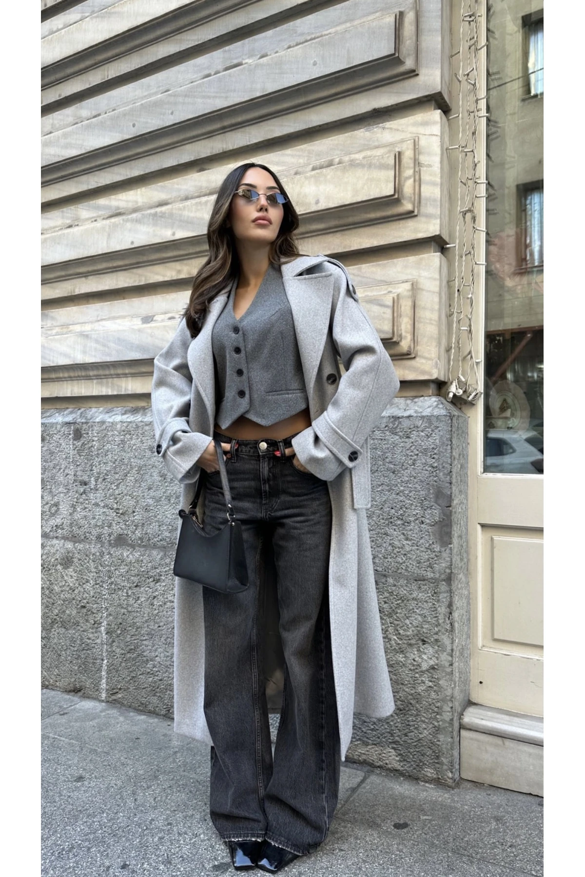 GRİ APOLET DETAYLI KUŞAKLI KABAN