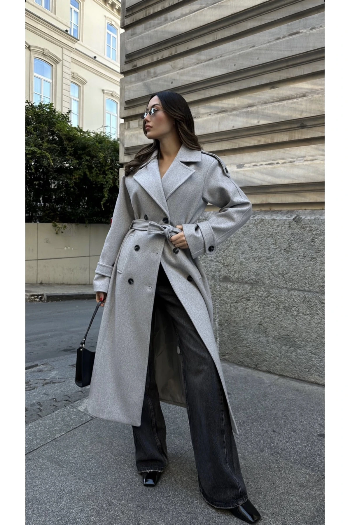 GRİ APOLET DETAYLI KUŞAKLI KABAN