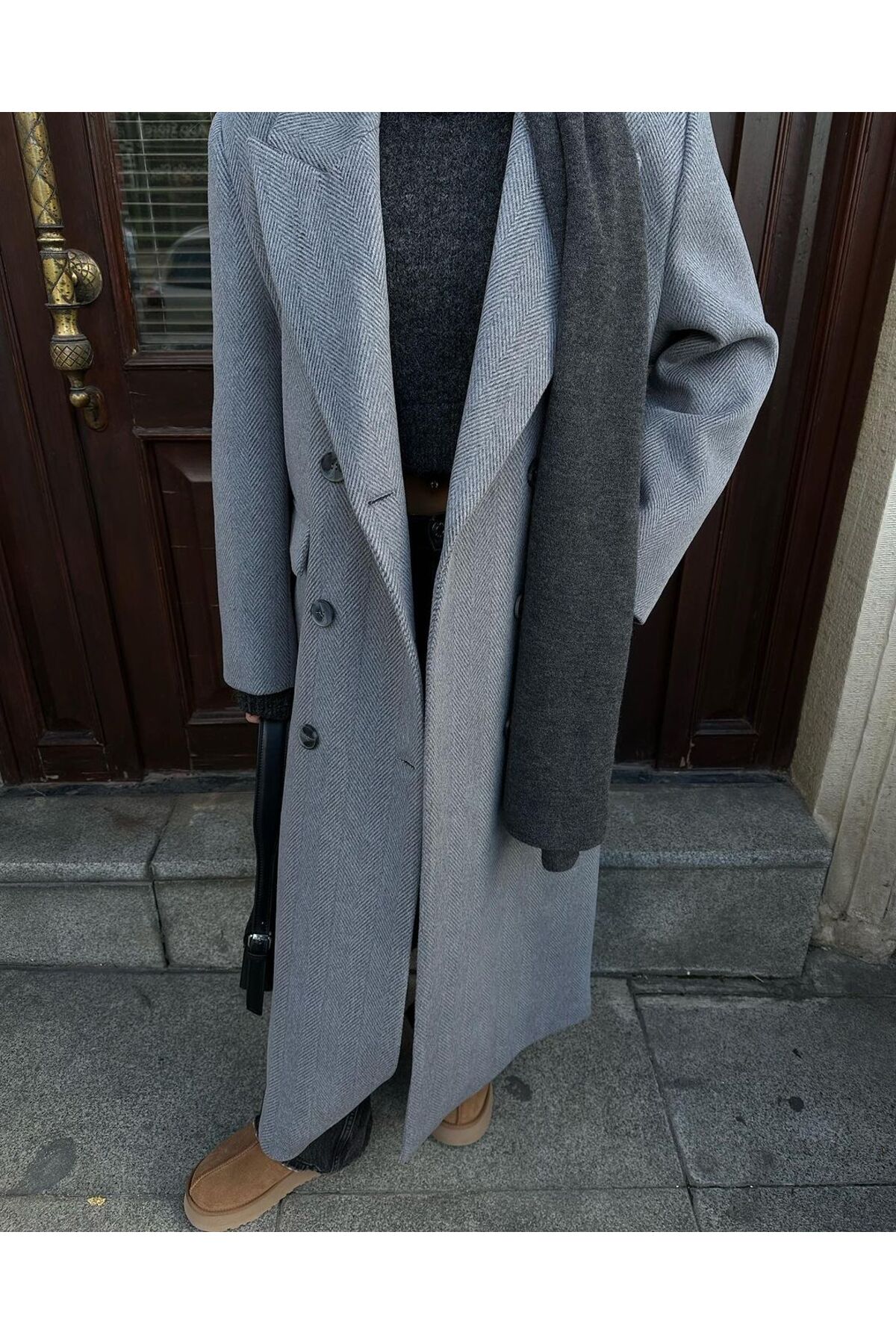 Bej Oversize  Arma Detaylı Balıksırtı Kaban