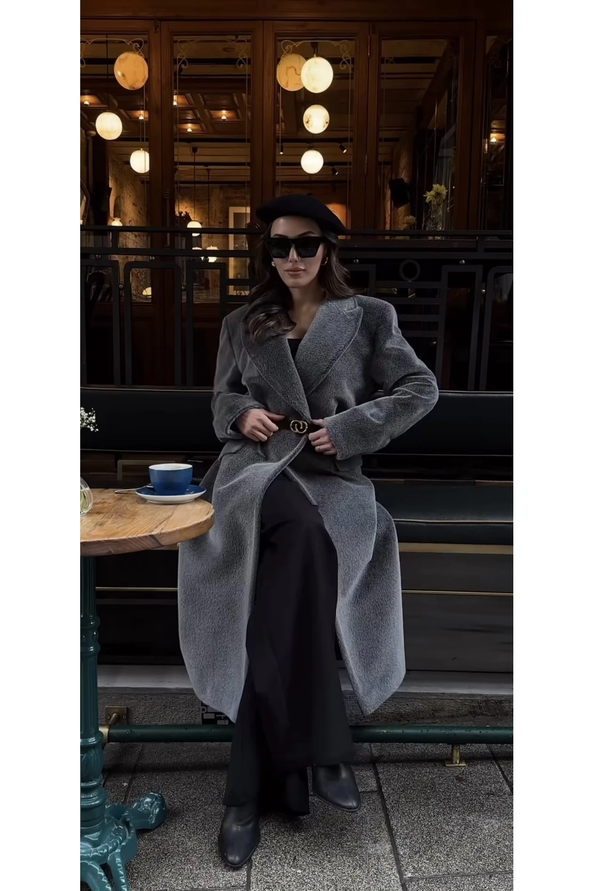 Oversize Bol Kesim -gri Özel Dokulu Kaban