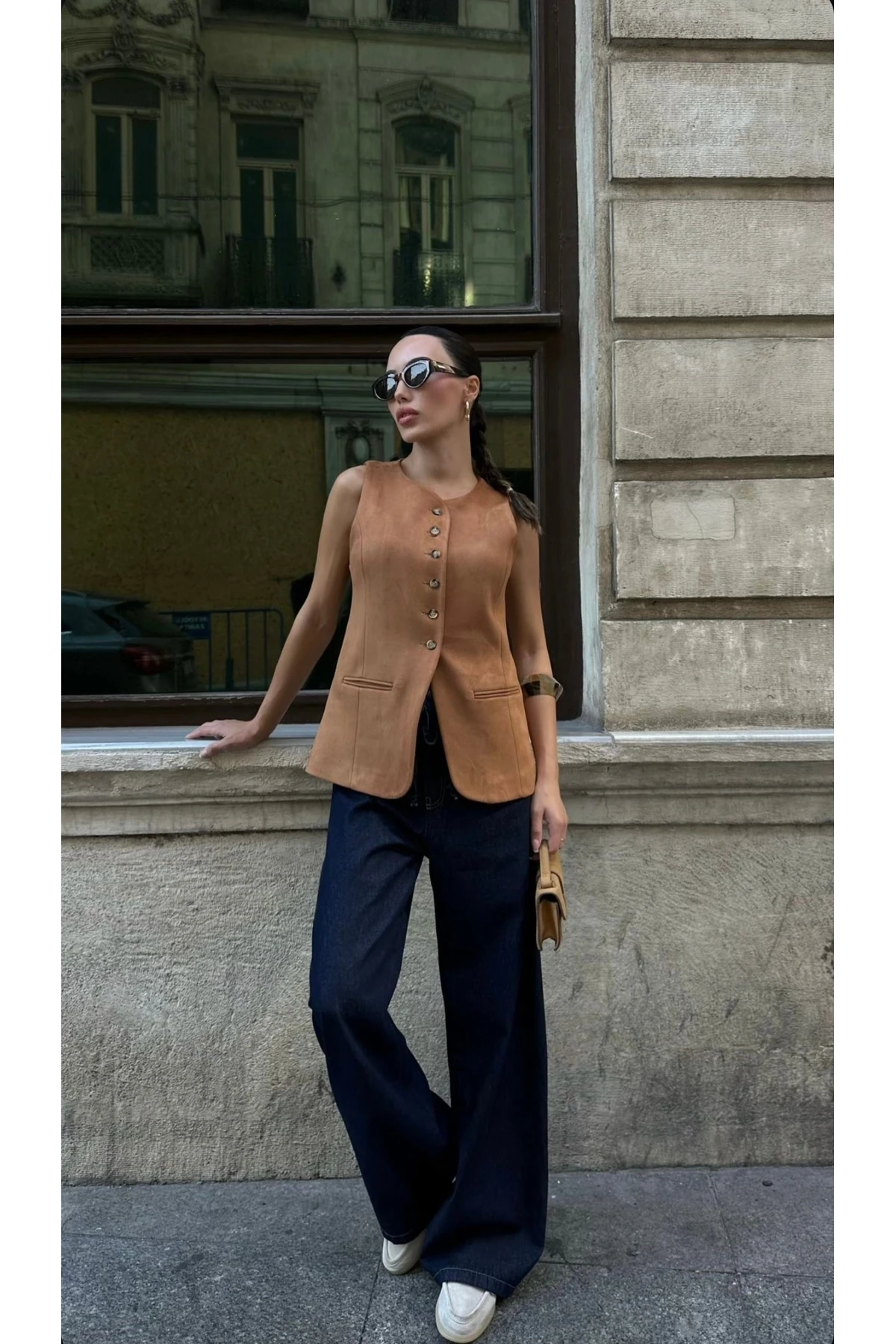 TABA DÜĞMELİ NUBUK YELEK