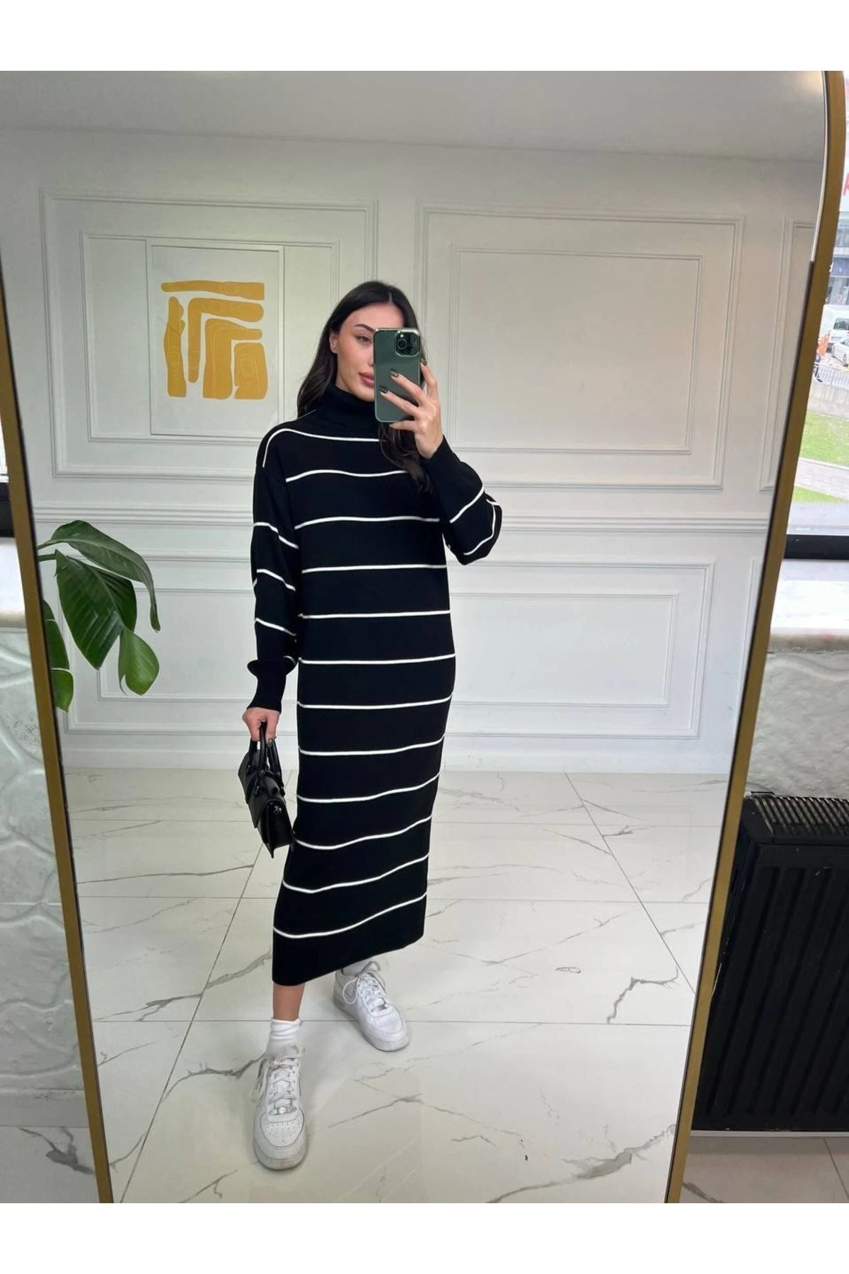 Kadın Uzun Balıkçı Siyah Çizgili Elbise