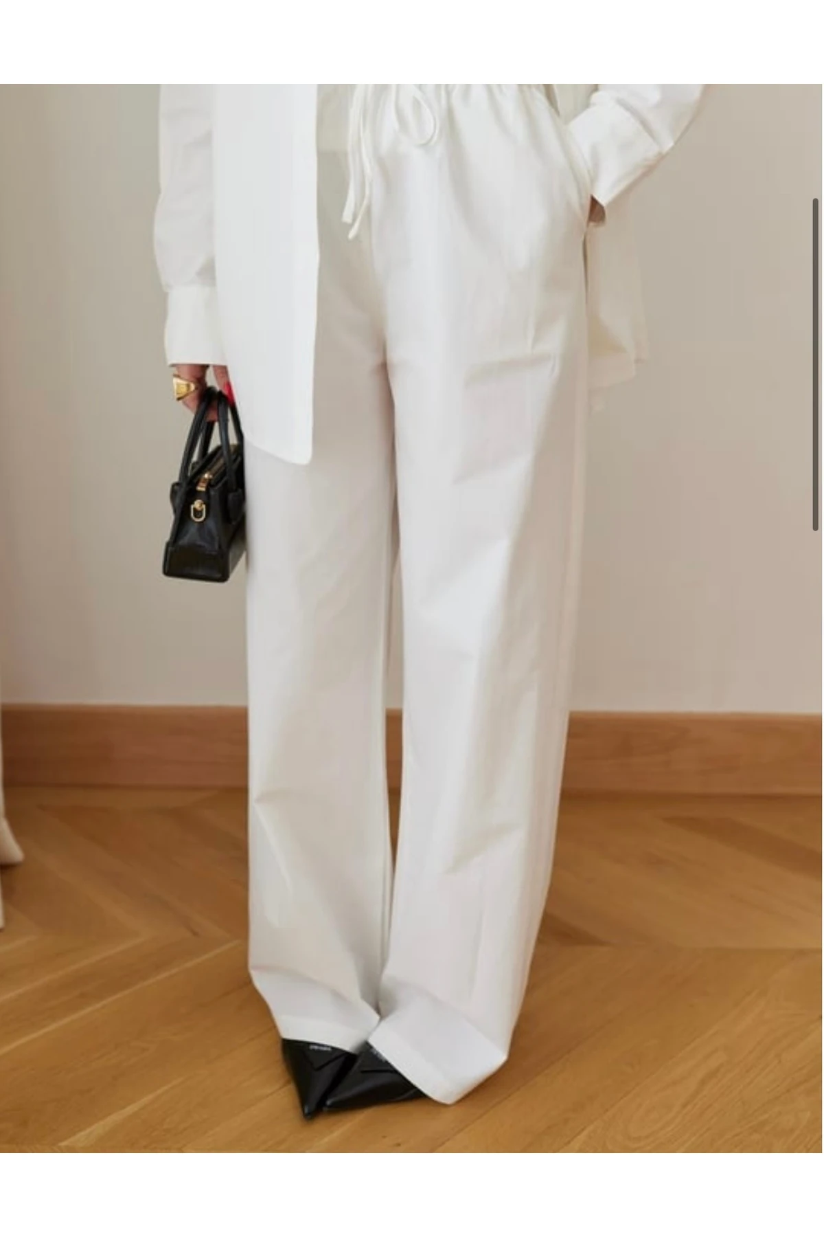 BEYAZ ARKASI YIRTMAÇLI GÖMLEK PANTOLON TAKIM