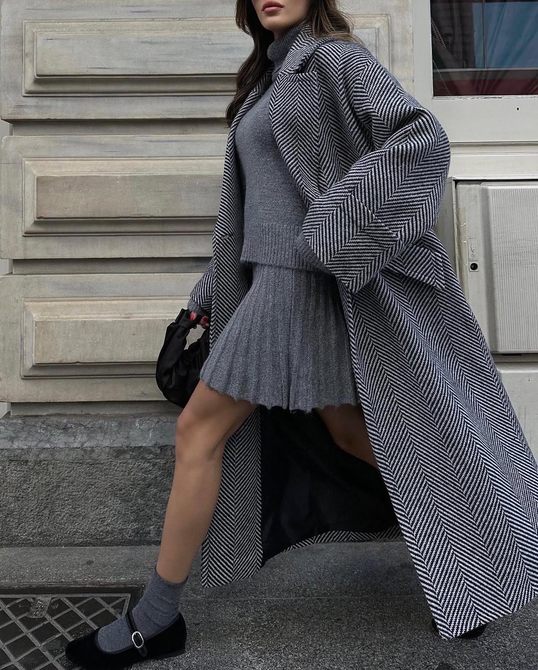 OVERSİZE BALIKSIRTI DÜĞMELİ RENE KABAN