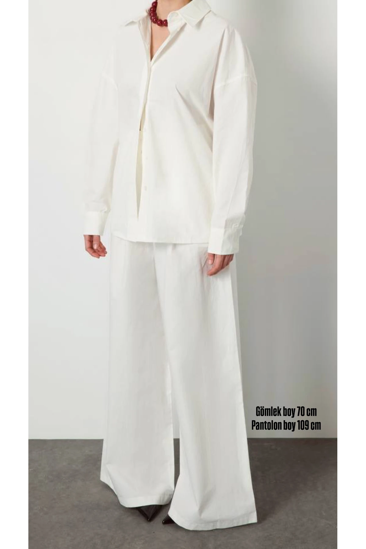 BEYAZ ARKASI YIRTMAÇLI GÖMLEK PANTOLON TAKIM