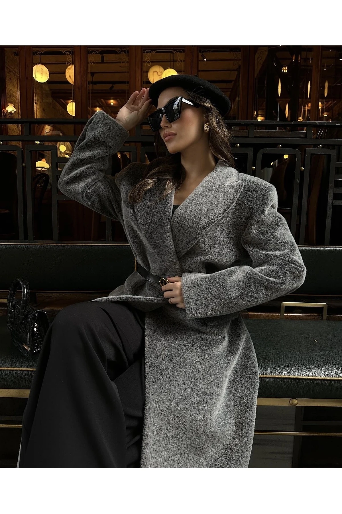 Oversize Bol Kesim -gri Özel Dokulu Kaban