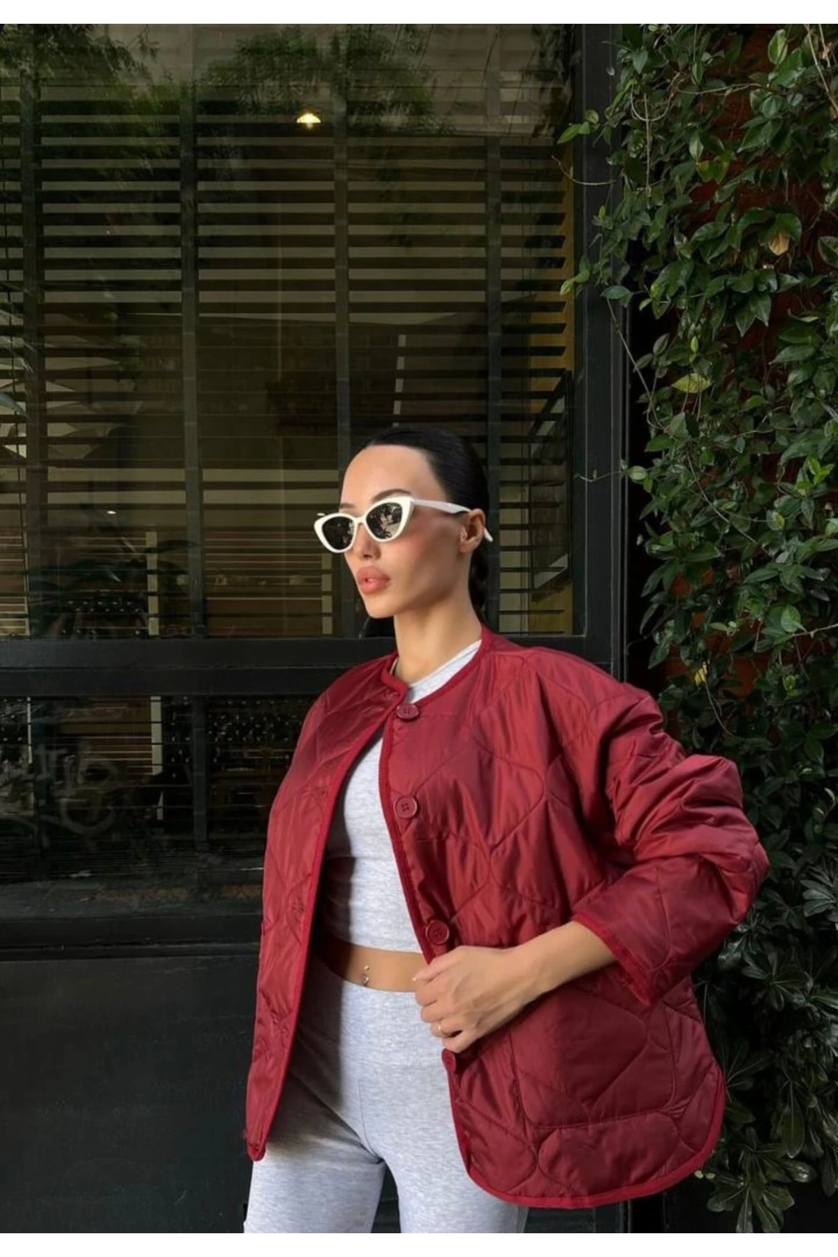 BORDO CEPLİ KAPİTONE CEKET