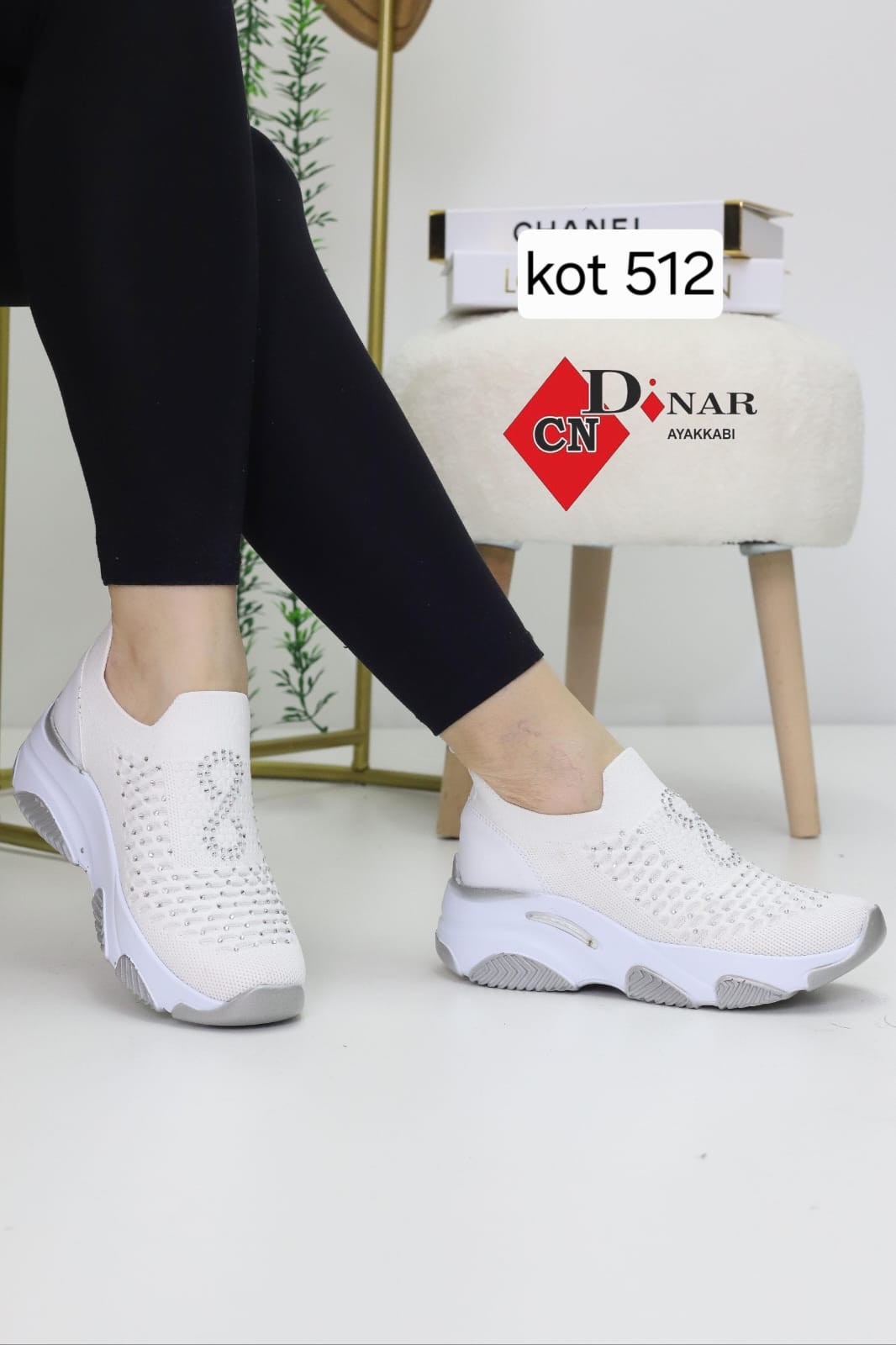 Kadın  Beyaz Taşlı & Triko 10 cm Gizli Topuk Spor Ayakkabı WSB4088