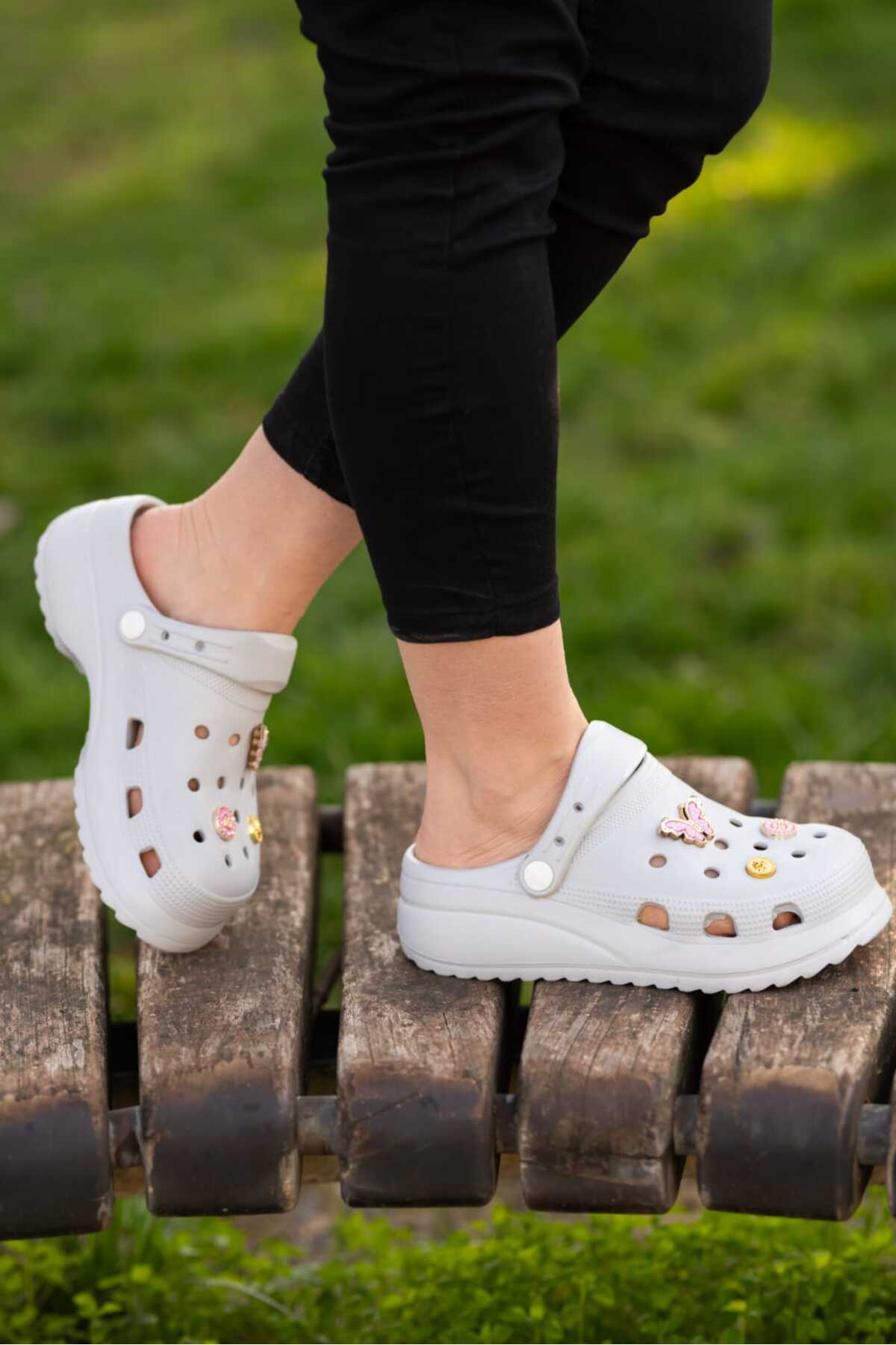 Gri Kadın Yüksek Tabanlı Sabo Taşlı Terlik Wsb0700