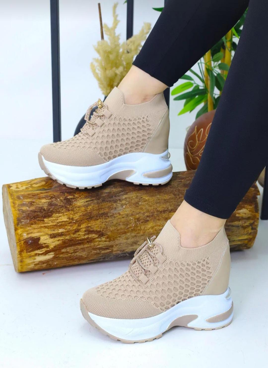 Kadın Krem Triko 10 cm Gizli Topuk Spor Ayakkabı WSB4086