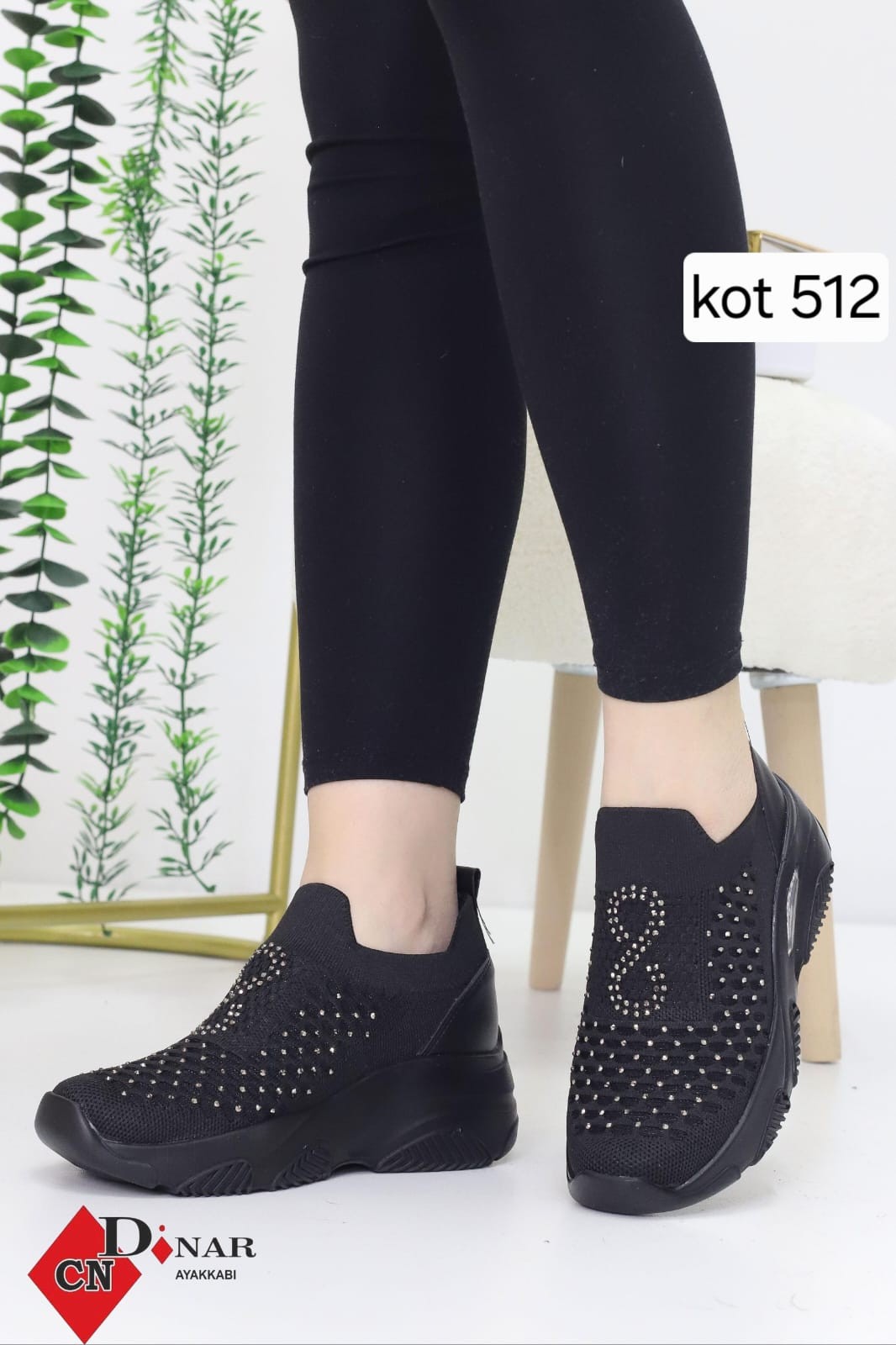 Kadın Siyah Taşlı & Triko 10 cm Gizli Topuk Spor Ayakkabı WSB4088