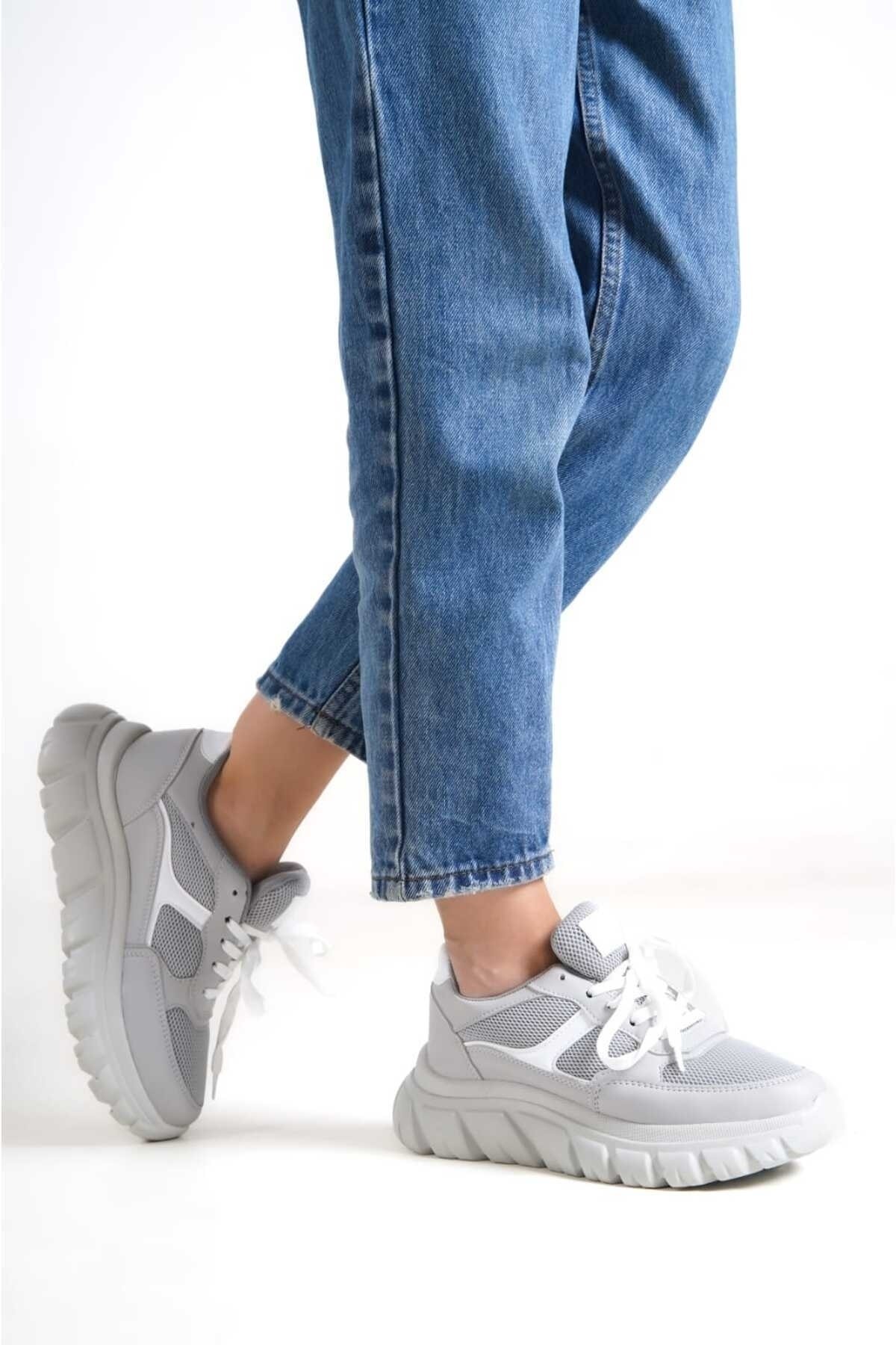 Gri Kadın Bağıcıklı Fileli Günlük Sneaker Spor Ayakkabı Wsb0474