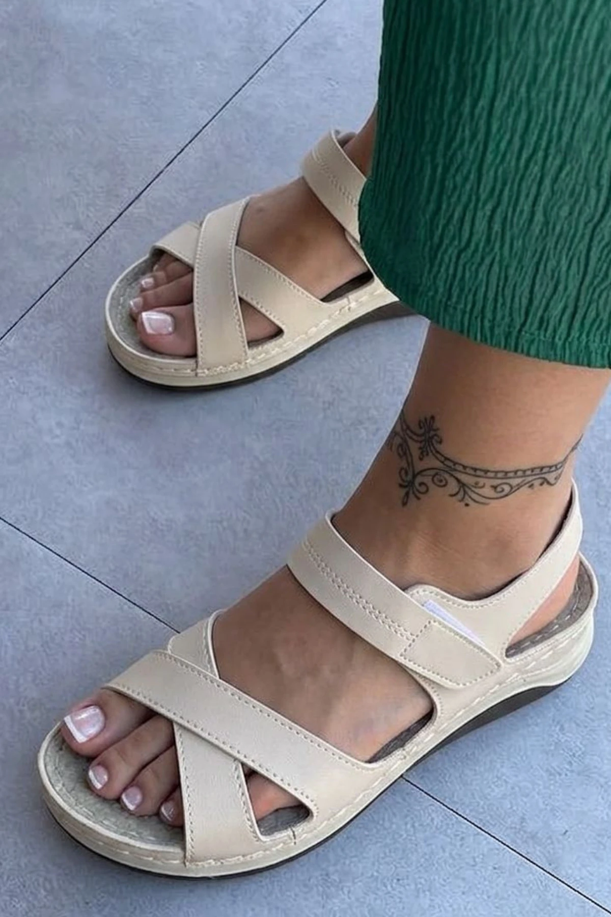 Nuttock Krem çarprazlı Ortopedik Sandalet WSB3178