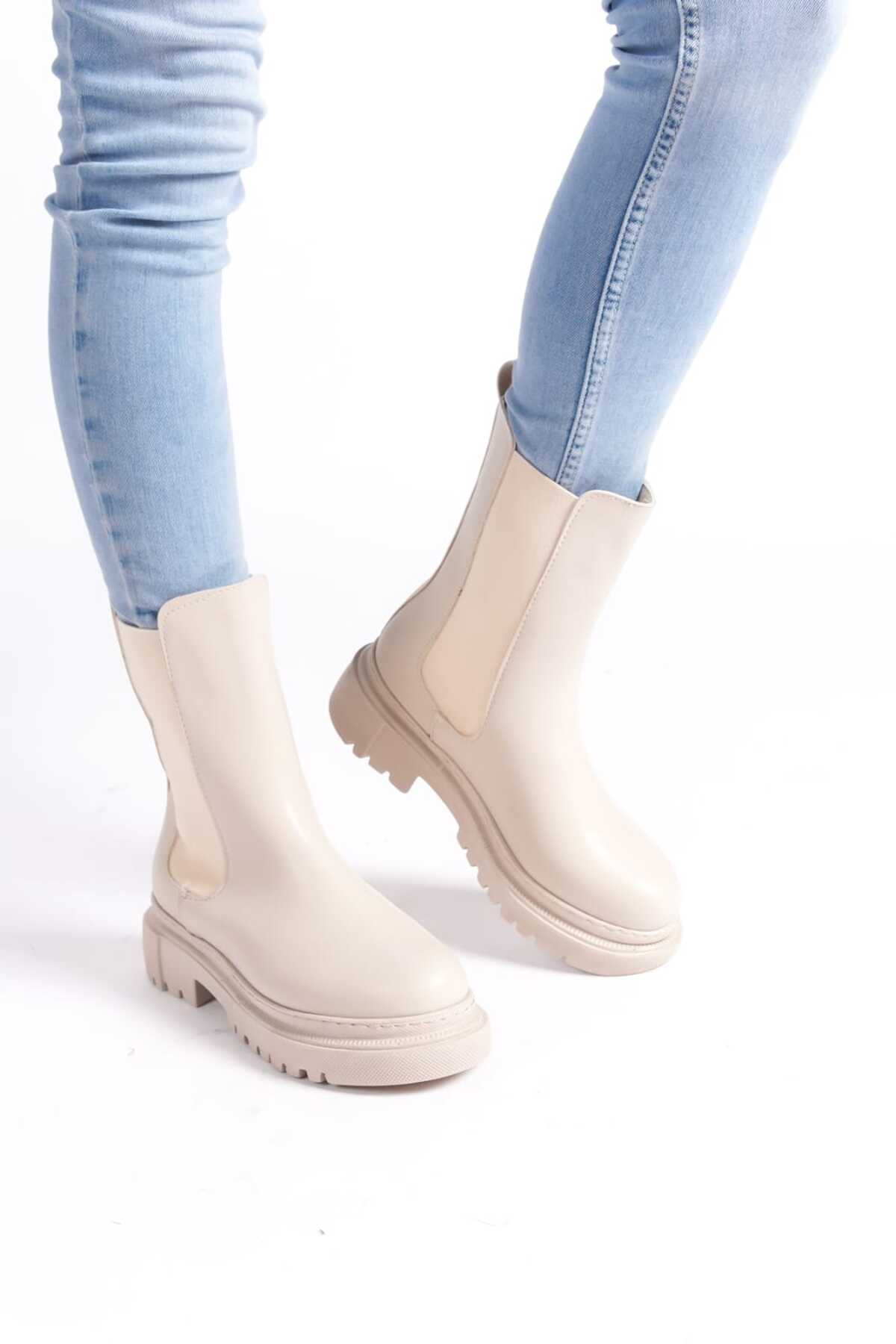 Kadın Bej Uzun Lastikli Kalın Taban Su Geçirmez Postal Bot WSB0282