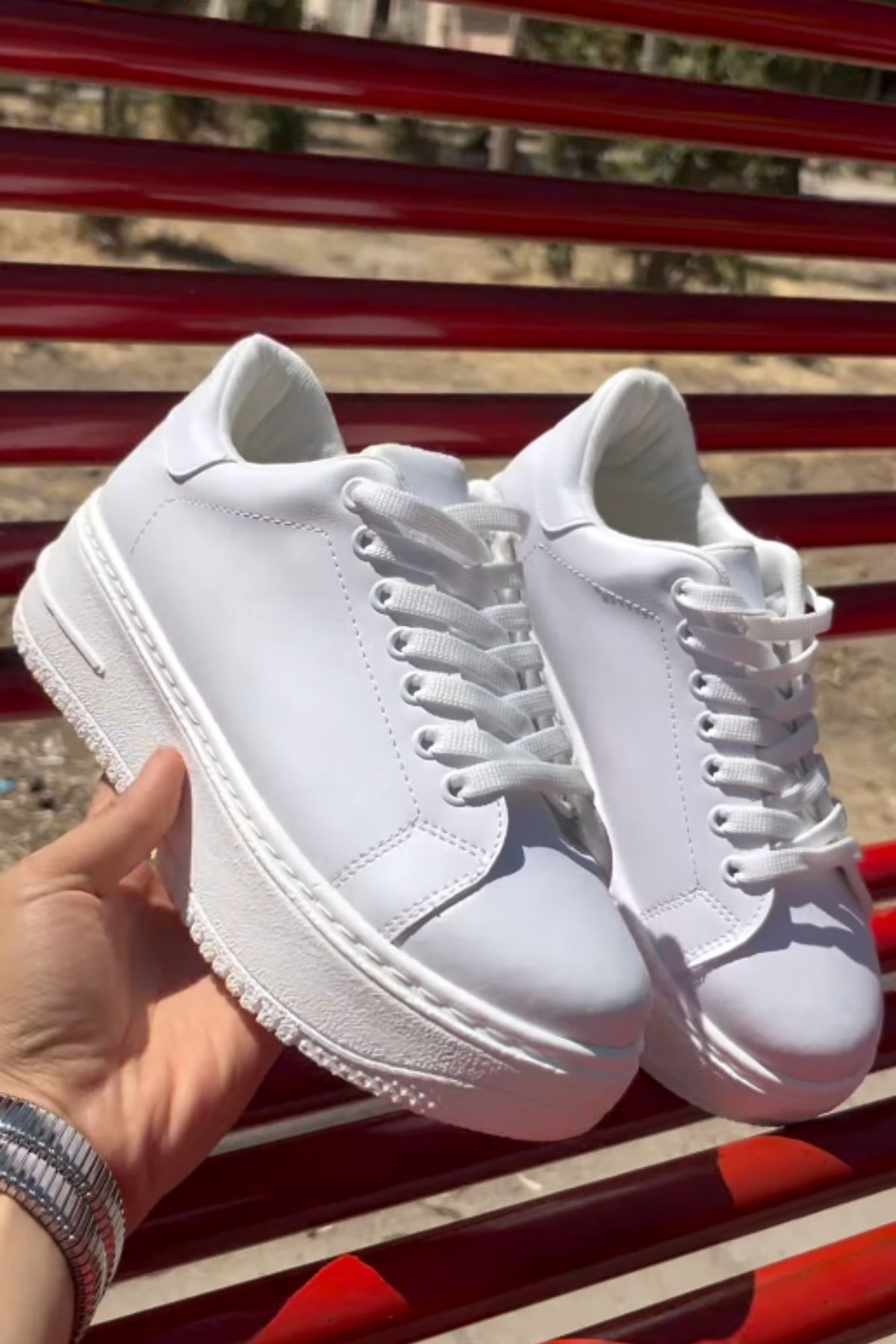 Beyaz Kadın Bağcıklı Yüksek Taban Sneaker WSB4062