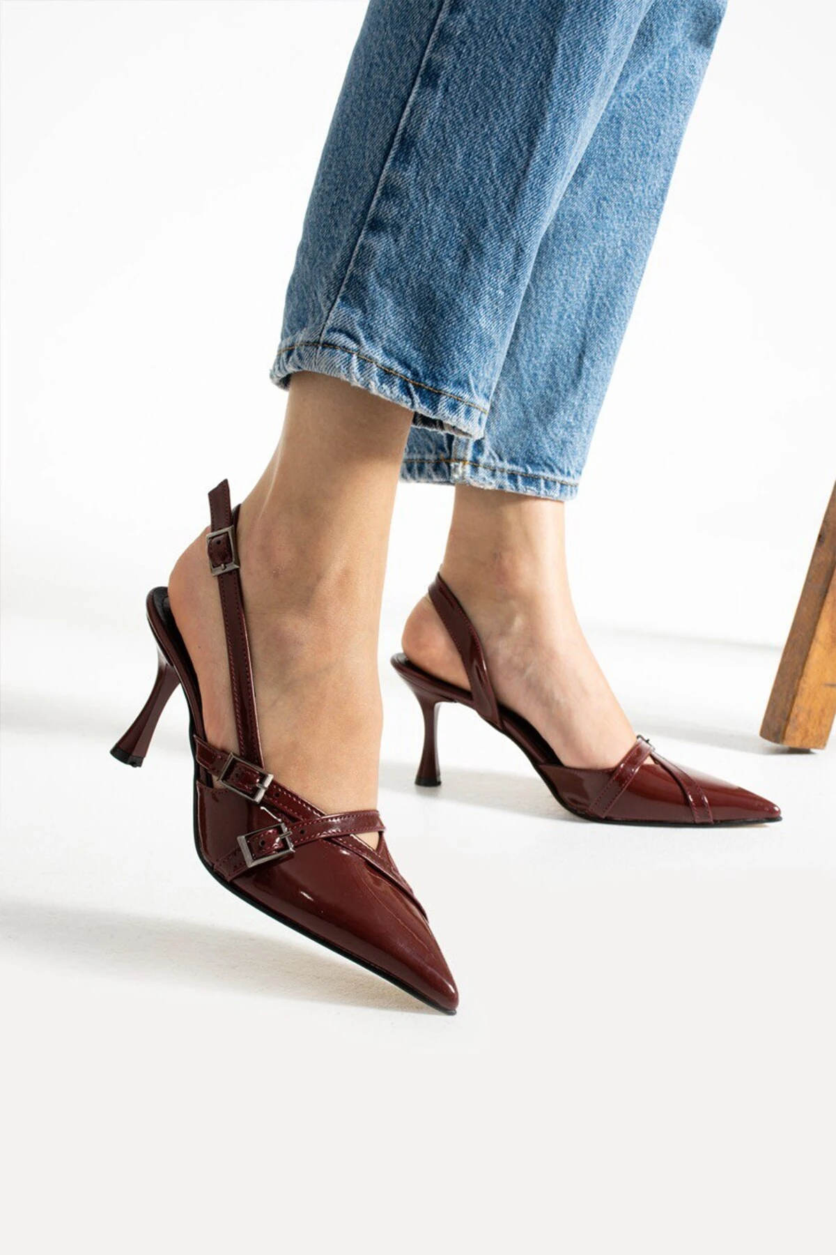 Kadın Bordo Rugan Çift Kemer Günlük 7 Cm Klasik Topuklu Ayakkabı WSB3088
