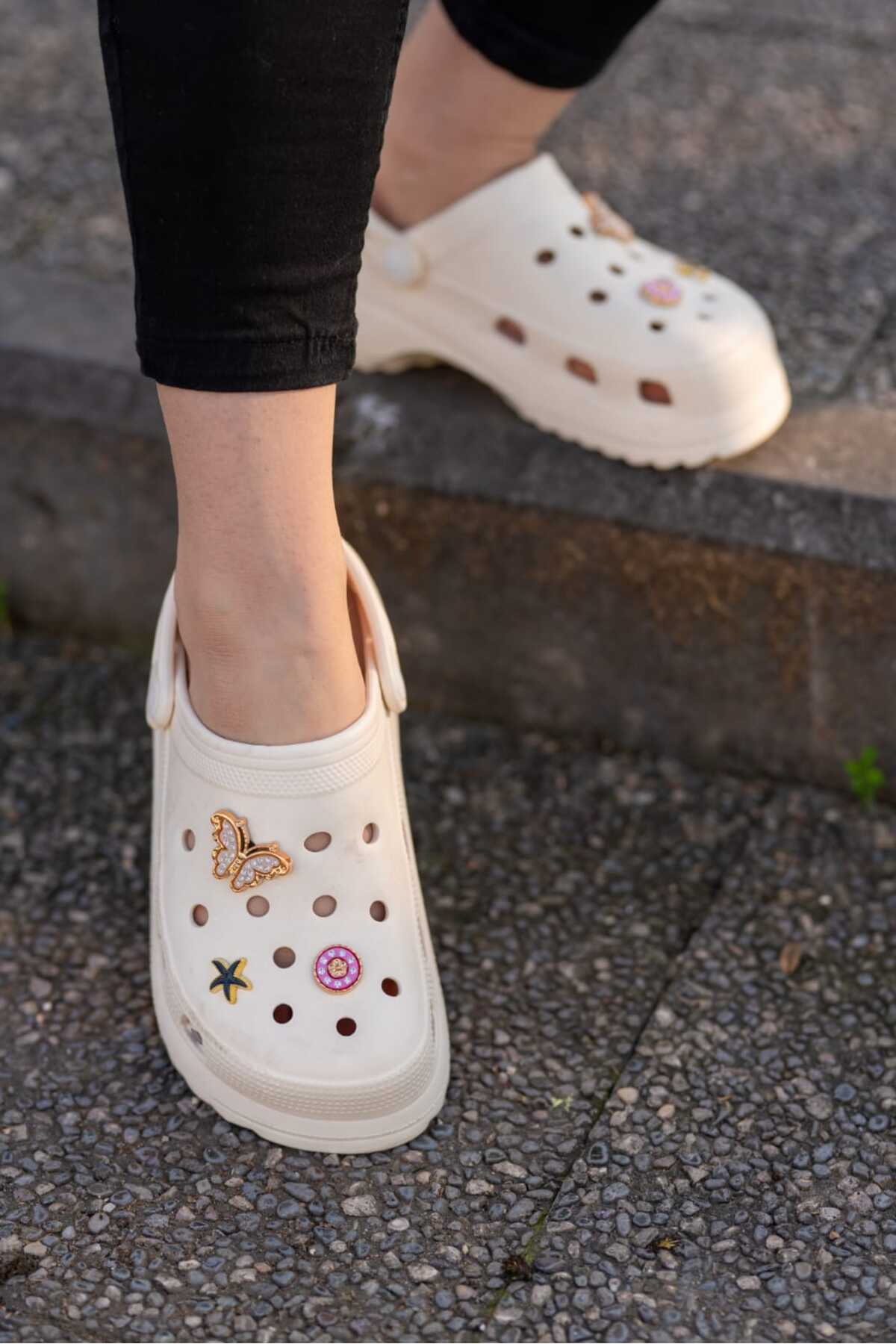 Bej Kadın Yüksek Tabanlı Sabo Taşlı Terlik Wsb0700