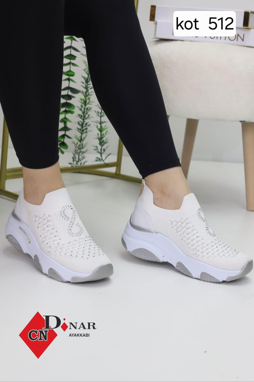 Kadın  Beyaz Taşlı & Triko 10 cm Gizli Topuk Spor Ayakkabı WSB4088