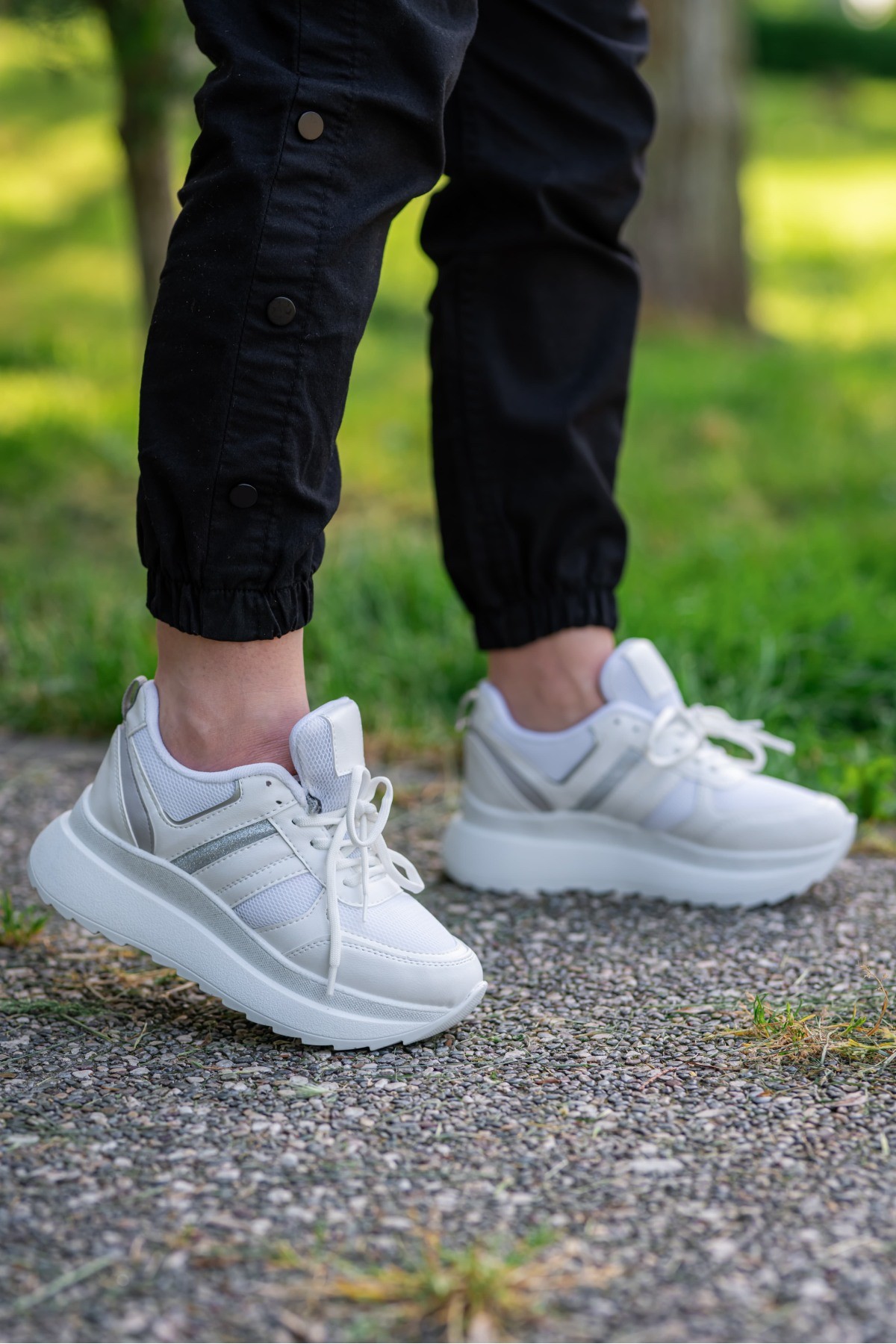 Beyaz Kadın Hafif Simli Günlük Rahat Sneaker Wsb0936