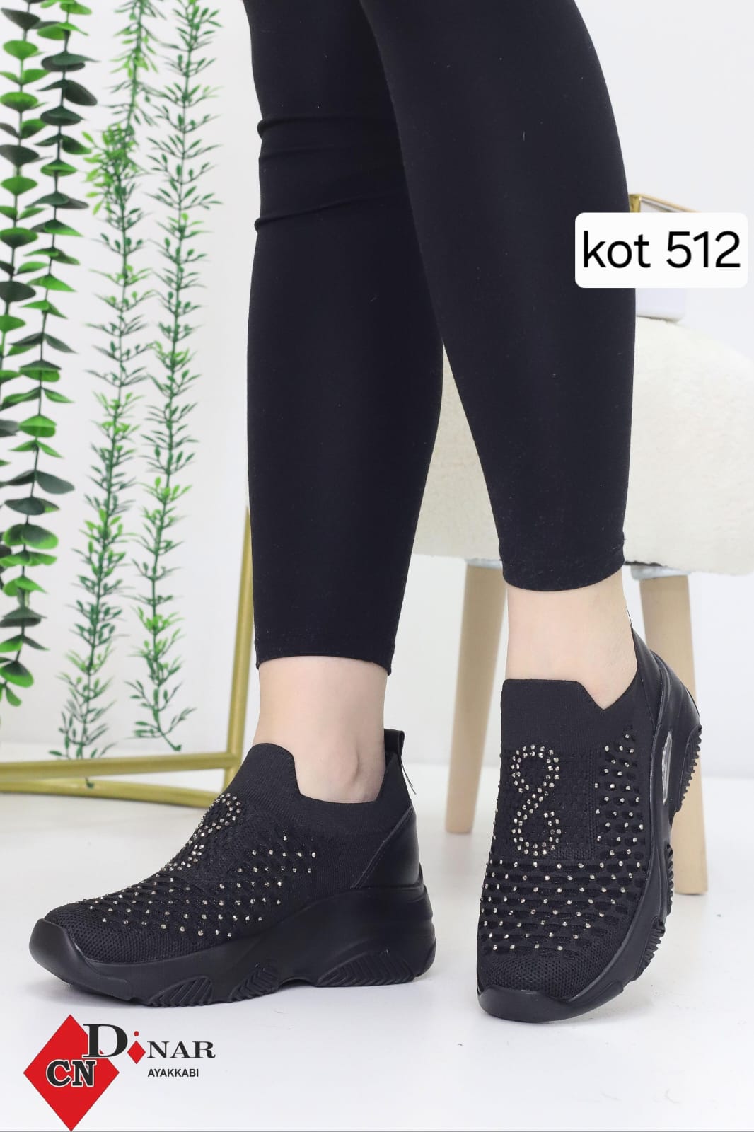 Kadın Siyah Taşlı & Triko 10 cm Gizli Topuk Spor Ayakkabı WSB14088