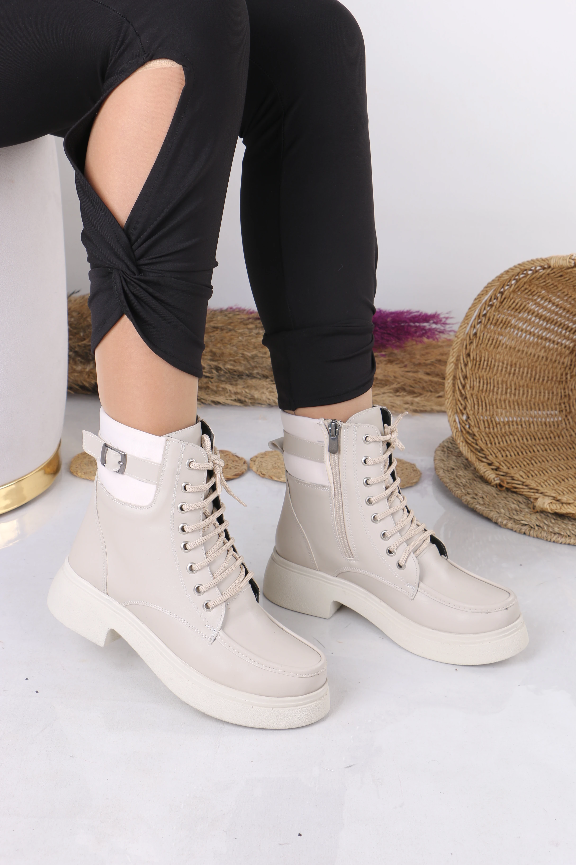 Kadın Bej Streç Düz Taban Uzun Günlük Postal Bot Bootie WSB1134