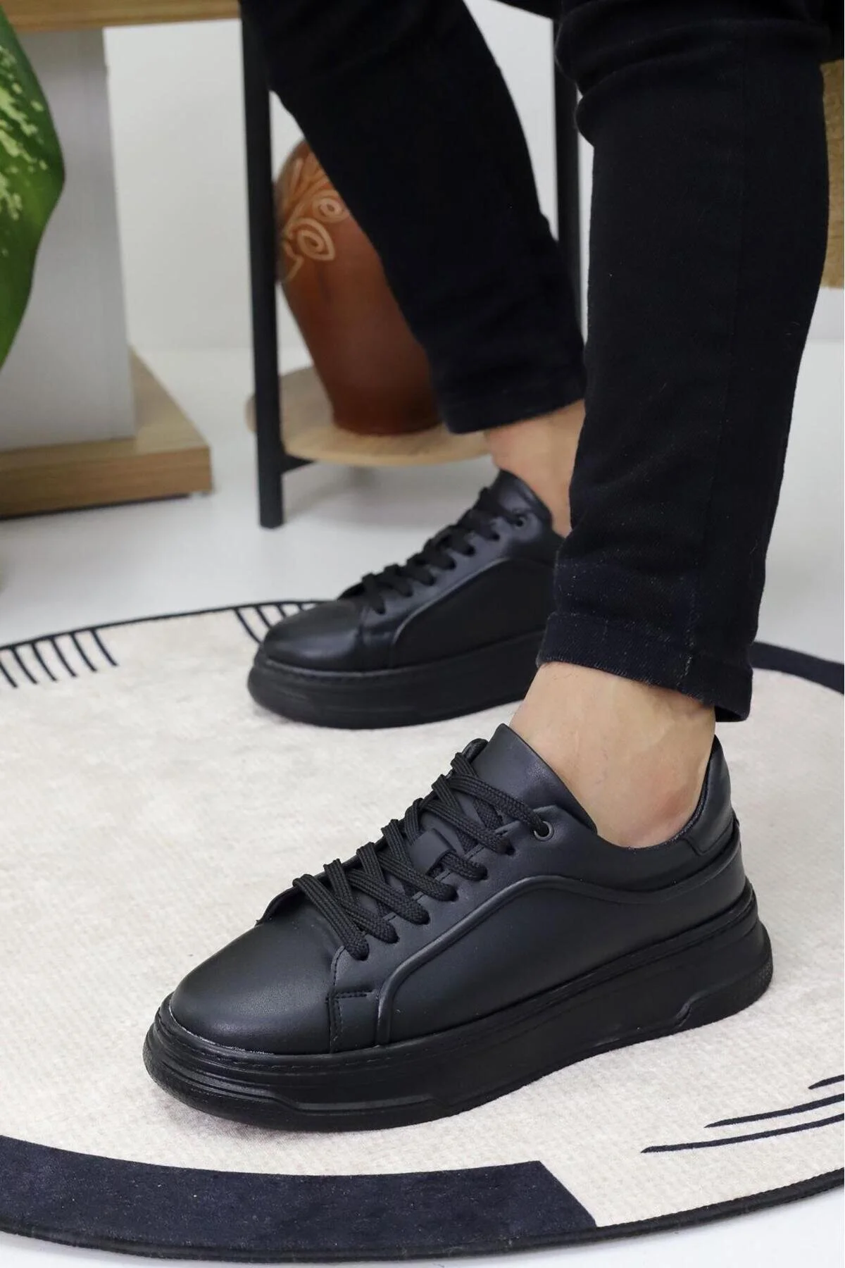 Siyah Siyah Erkek Yüksek Taban Günlük Spor Ayakkabı Wsb0626