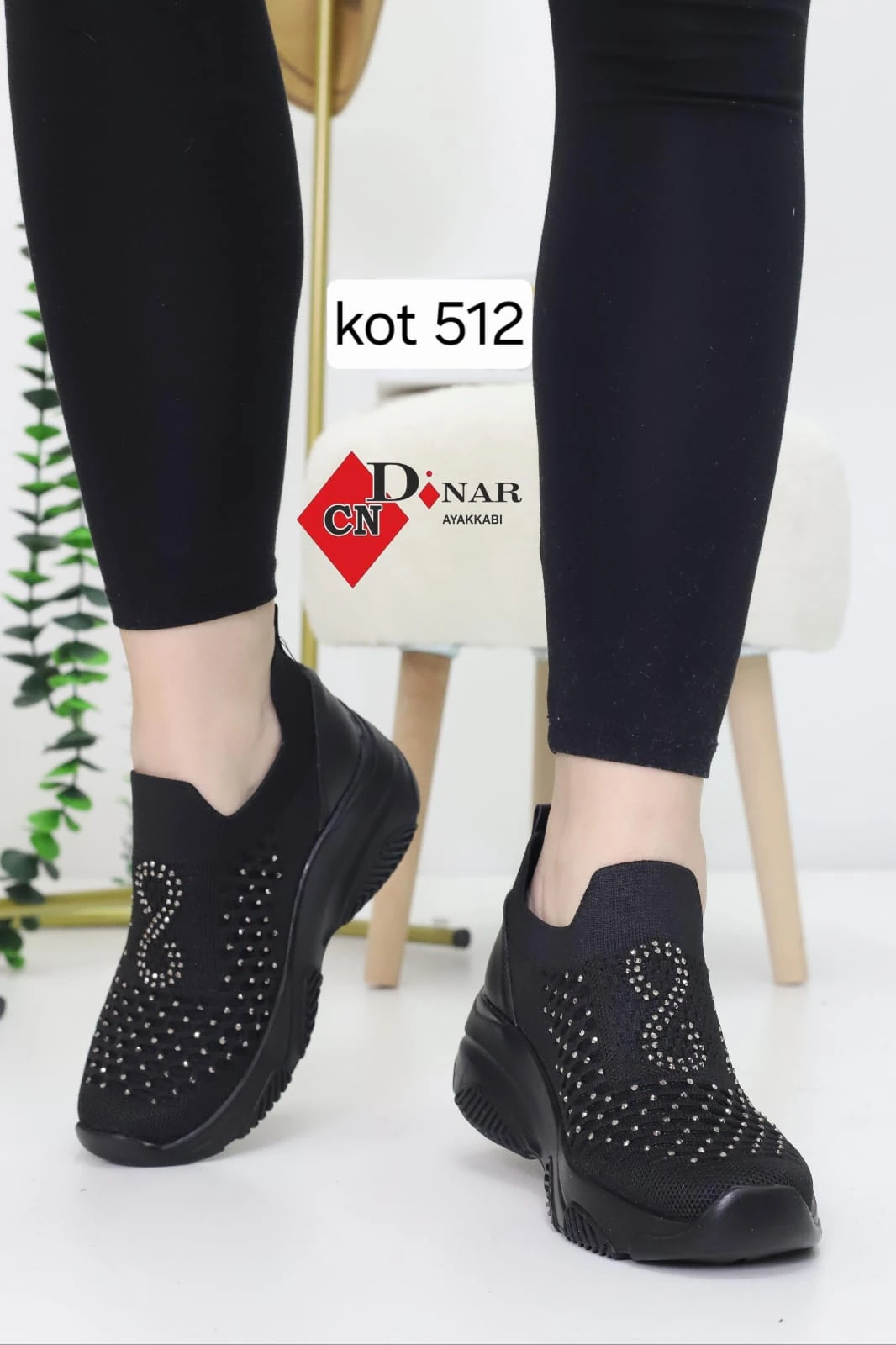 Kadın Siyah Taşlı & Triko 10 cm Gizli Topuk Spor Ayakkabı WSB14088