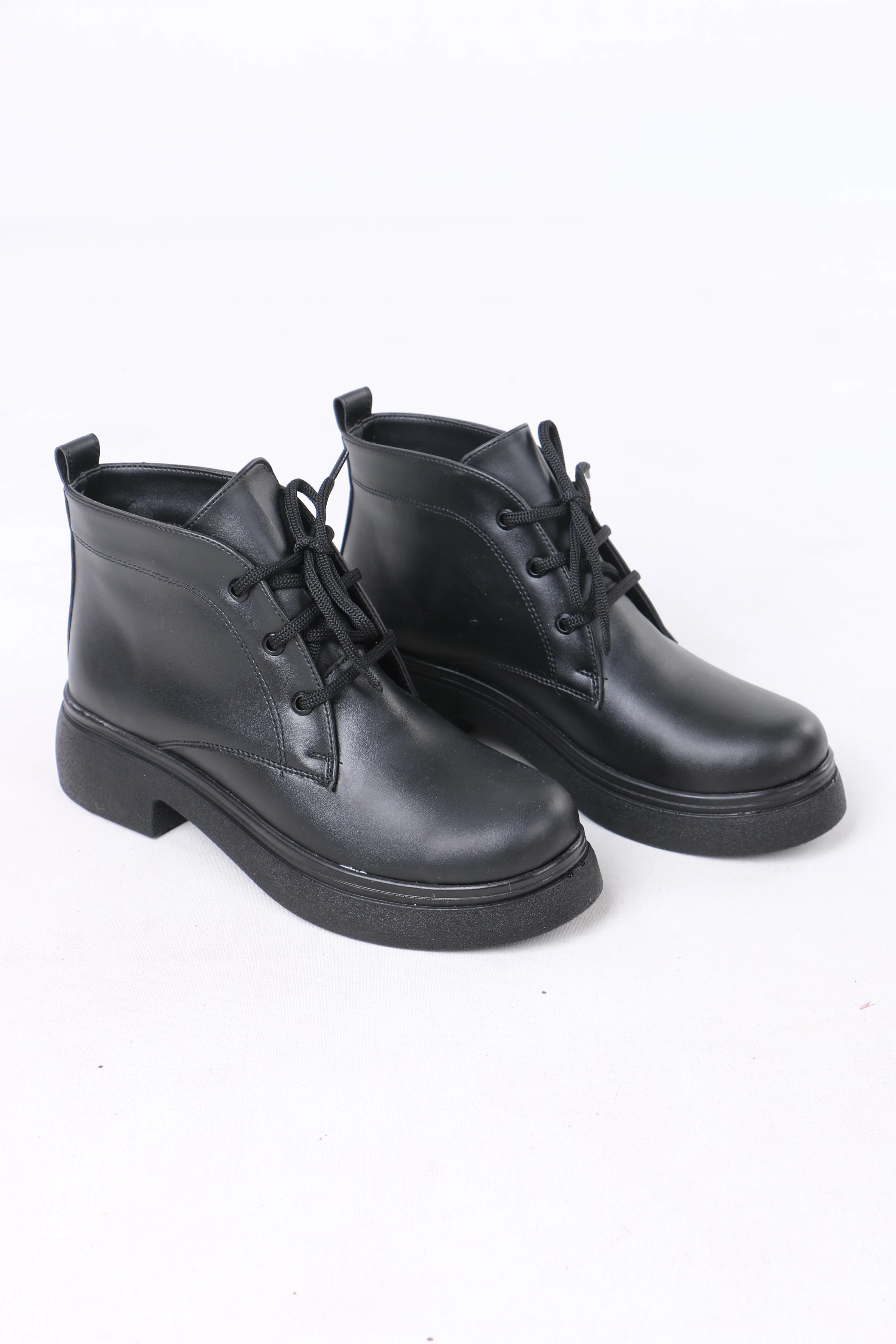 Kadın Siyah Düz Taban Kısa Günlük Postal Bot Bootie WSB1132