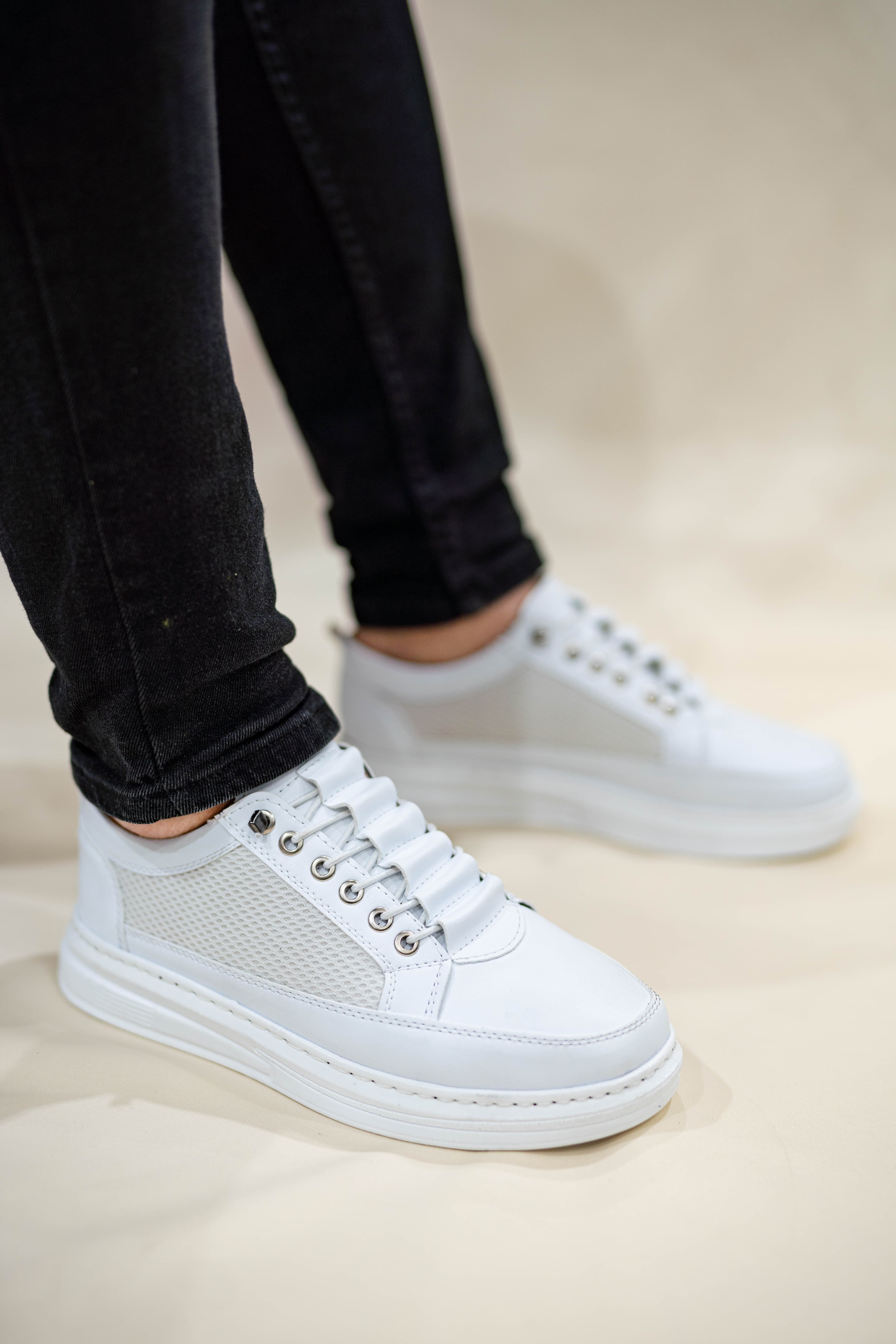 Sade Beyaz Erkek Fileli Lastikli Günlük Casual Ayakkabı Sneaker Wsb4060