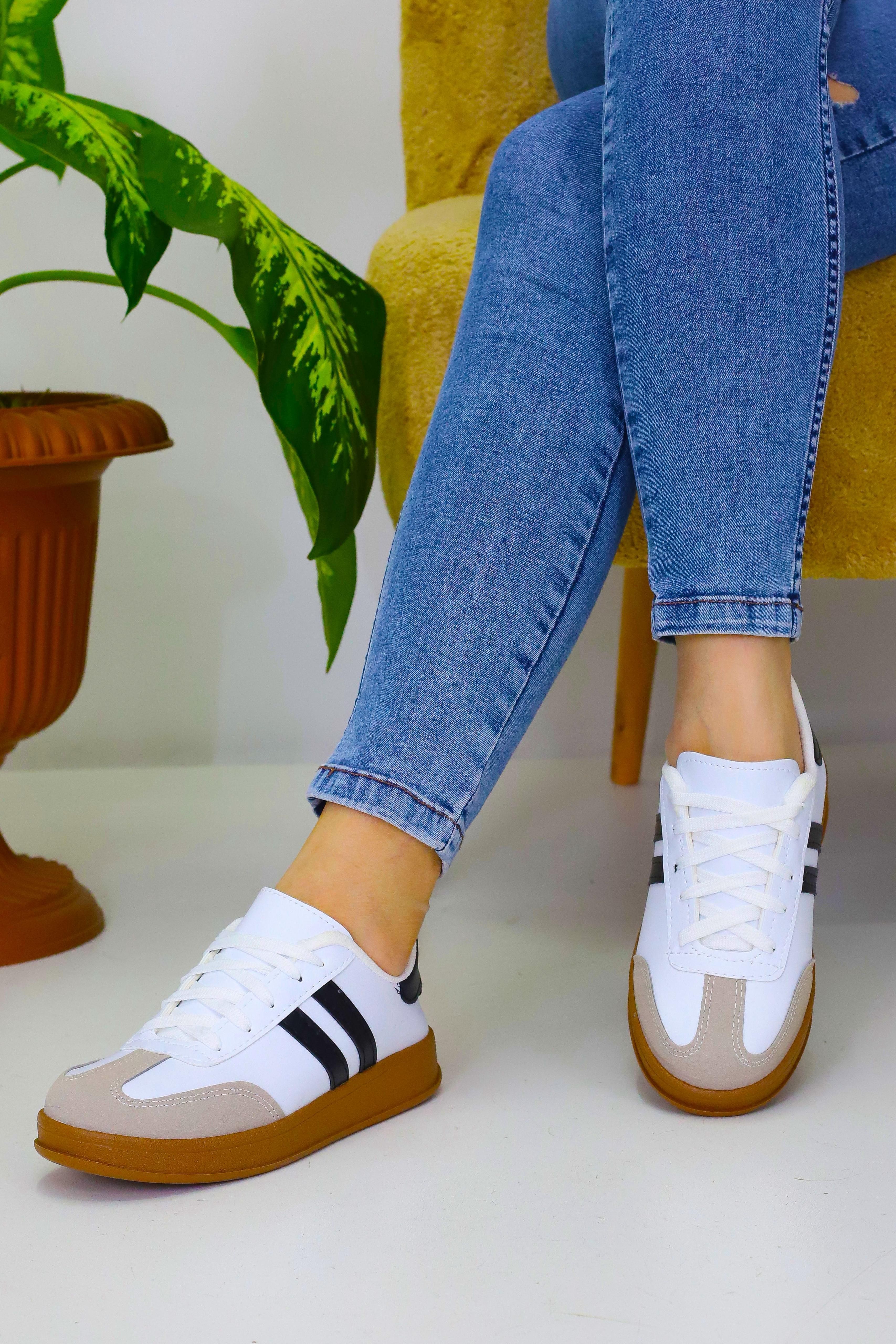 Unisex Beyaz Siyah 2 Şeritli Kahve Tabanlı Günlük Spor Ayakkabı WSB4072