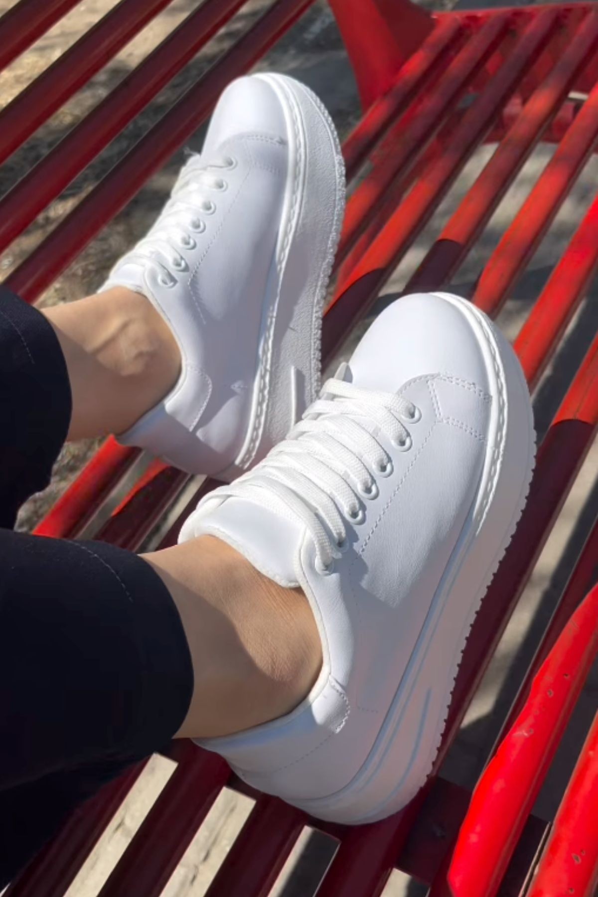 Beyaz Kadın Bağcıklı Yüksek Taban Sneaker WSB4062