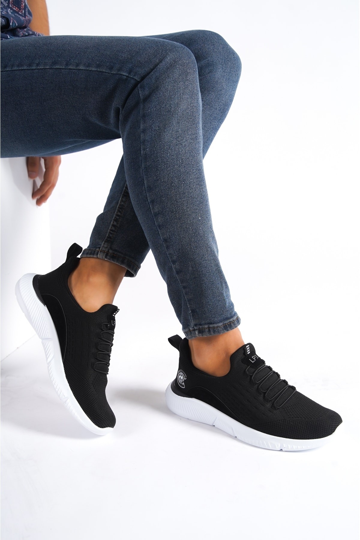Siyah Beyaz Erkek Triko Sneaker Wsb0514