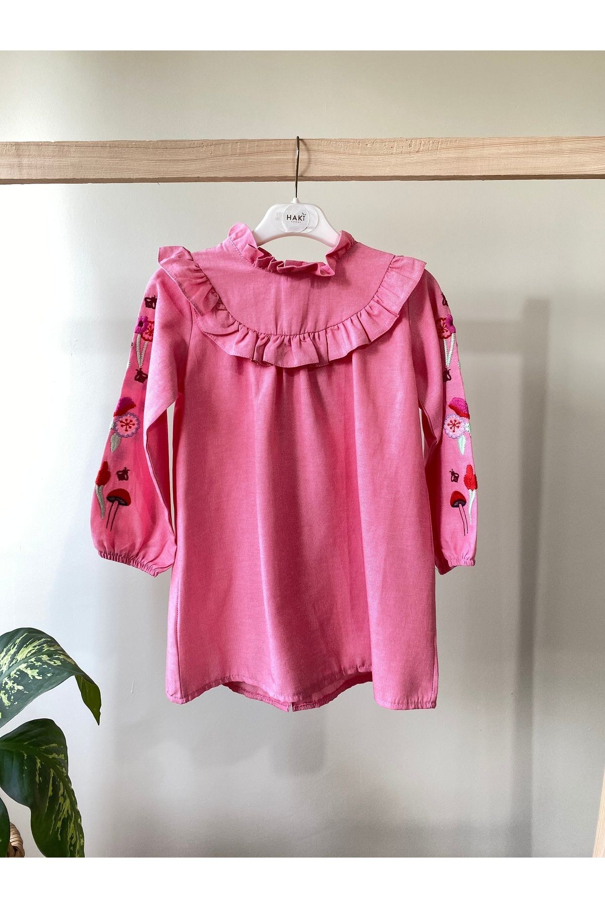 Pembe Nakışlı Uzun Kollu Kız Çocuk Elbise