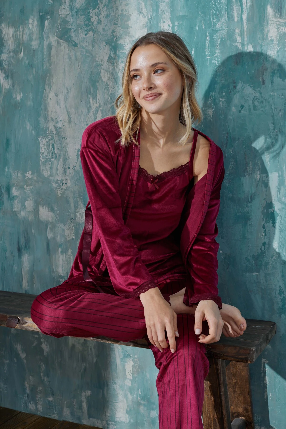 KADİFE 3'LÜ TKM ALT ÇİZGİLİ