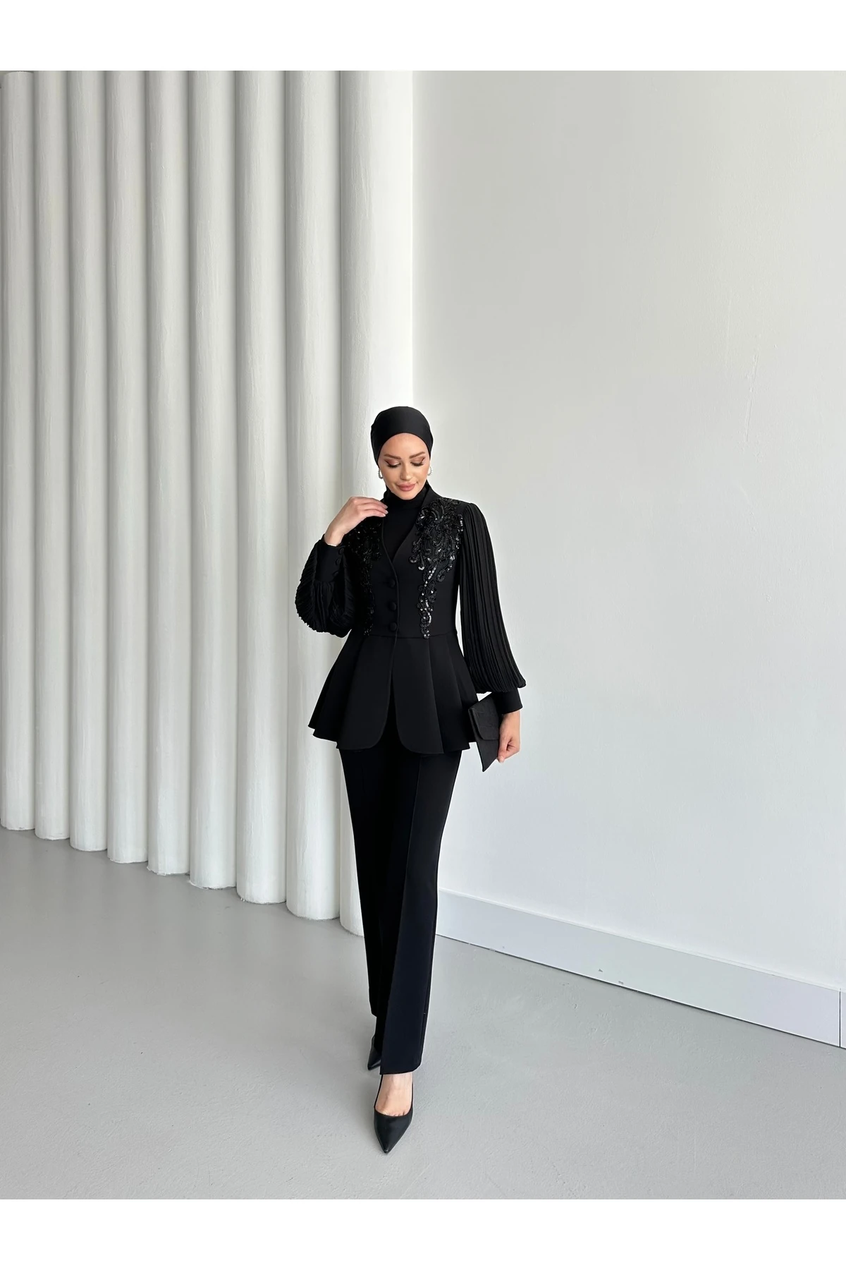 Dantel İşlemeli Volanlı Ceket İkili Takım Elbise