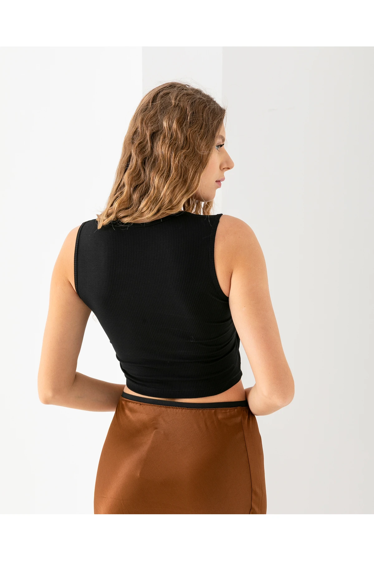 Kare Yaka Pedli Crop Bra Top