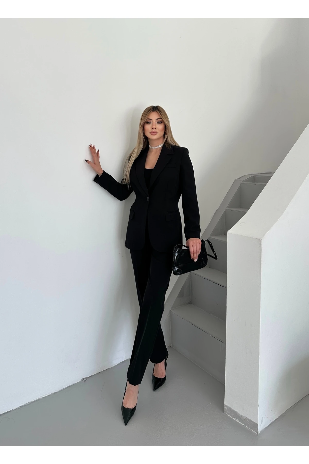 Women’s Classic Two-Piece Blazer Set