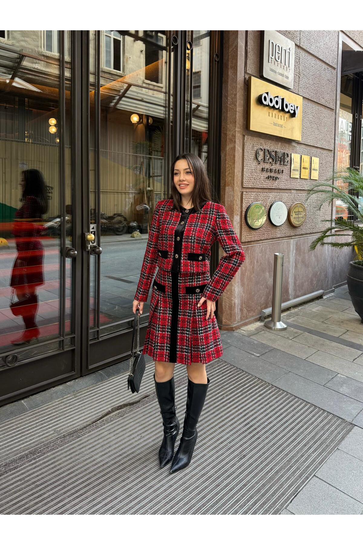 Şık Şanel Kadife etekli İkili Takım