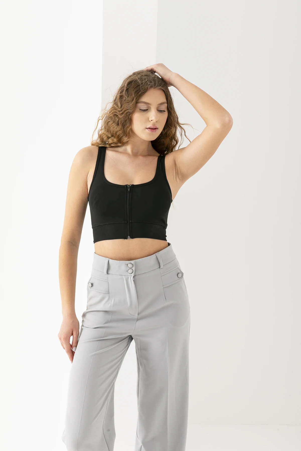 Dalgıç Fermuarlı Pedli Büstiyer Crop